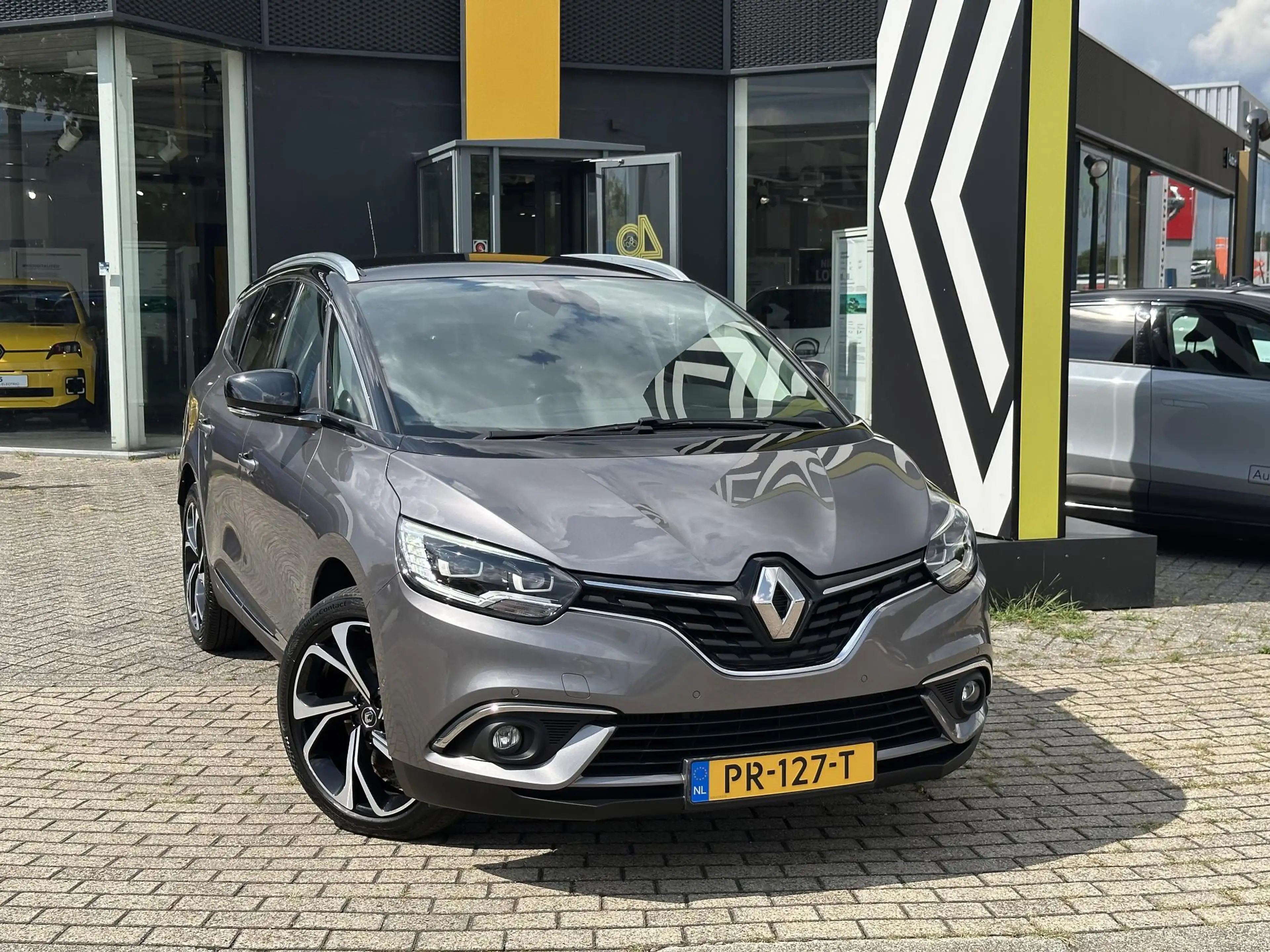 Renault Grand Scenic Energy TCe 130 Bose l Origineel NL l Trekhaak l De — photo 6