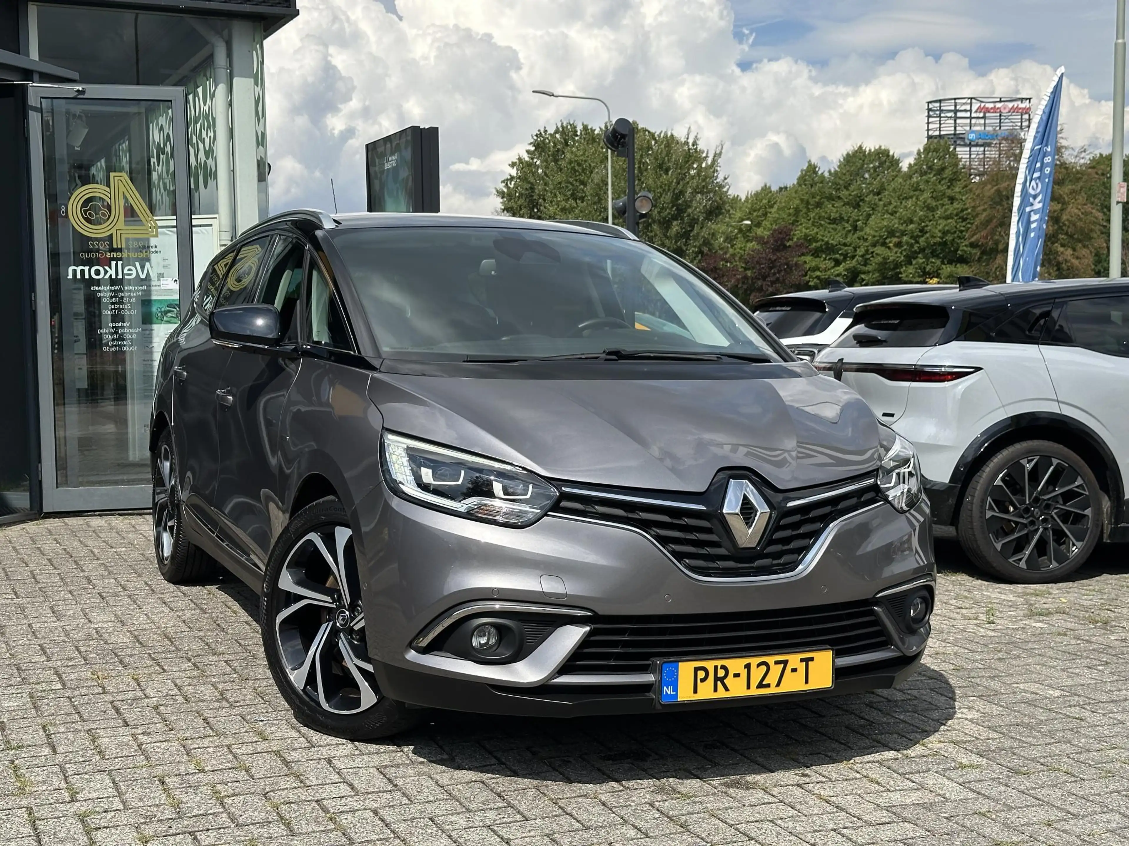 Renault Grand Scenic Energy TCe 130 Bose l Origineel NL l Trekhaak l De — photo 3