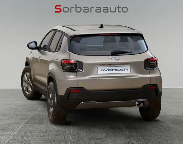 Jeep Avenger view 4
