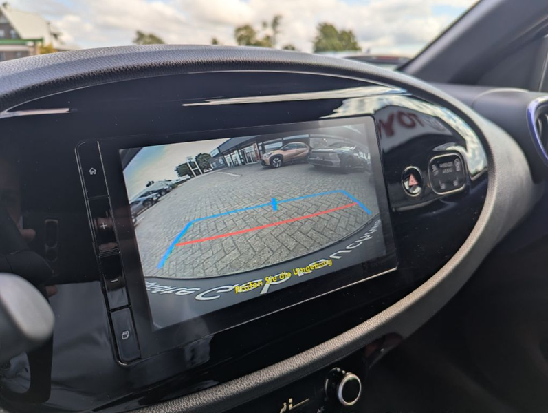 Toyota Aygo X S-CVT Team D LED, PDC, Allwetter — photo 12