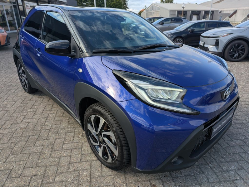 Toyota Aygo X S-CVT Team D LED, PDC, Allwetter — photo 3