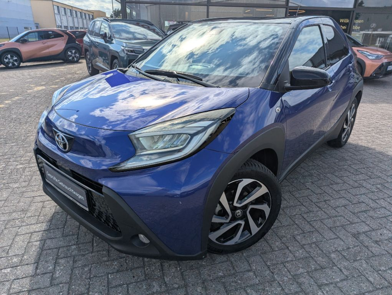 Toyota Aygo X S-CVT Team D LED, PDC, Allwetter — photo 2