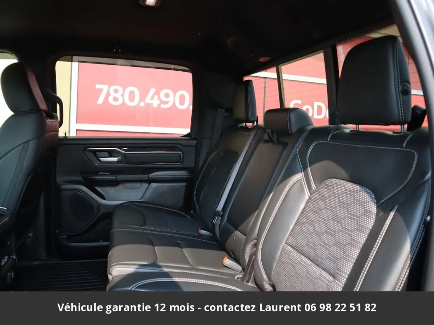 Dodge RAM Sport Night 12P 5.7L 4x4 Tout compris hors homolog Noir - 2