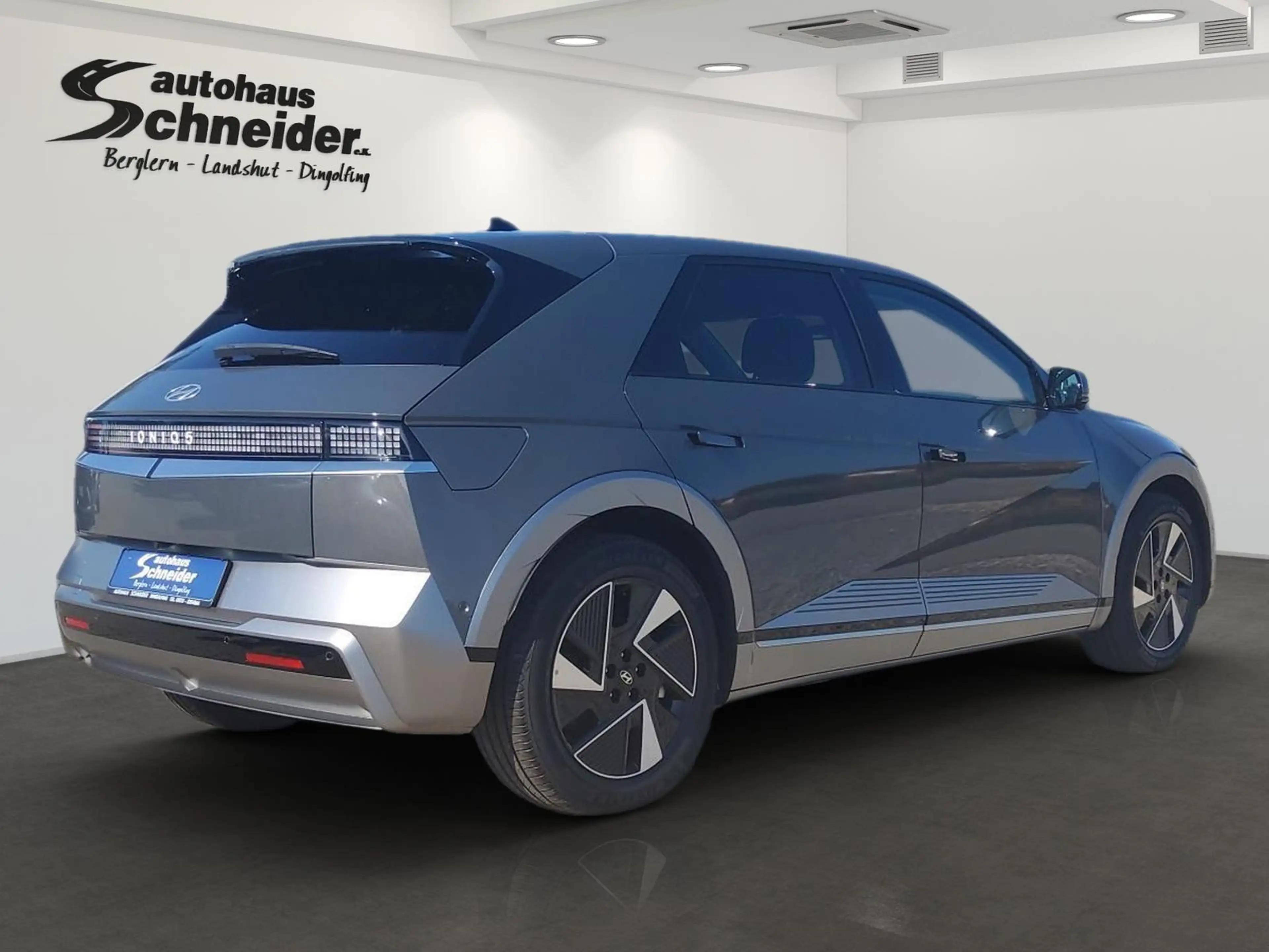 Hyundai IONIQ 5 IONIQ5 MJ27 84kWh CENTRIQ 360°/MATRIX/BOSE/PDC — photo 3