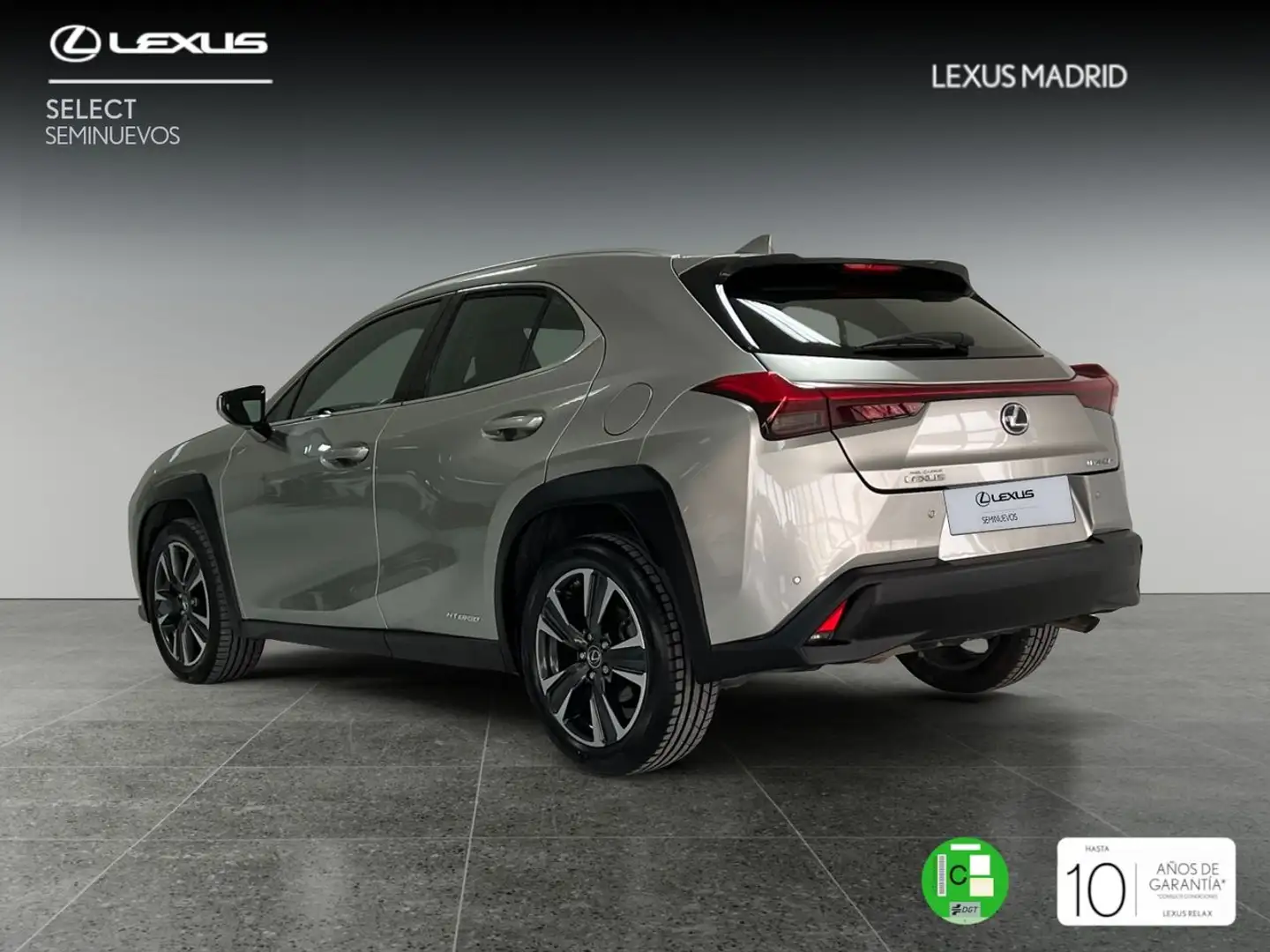 Lexus UX 250h 2.0 Premium Šedá - 2