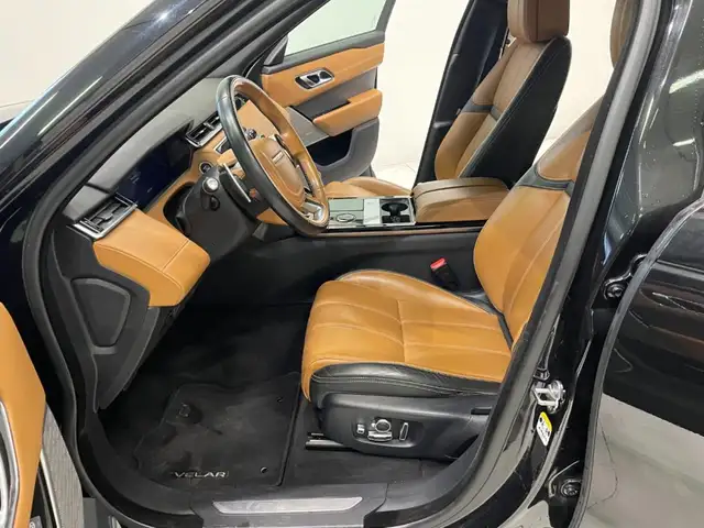 Land Rover Range Rover Velar view 6