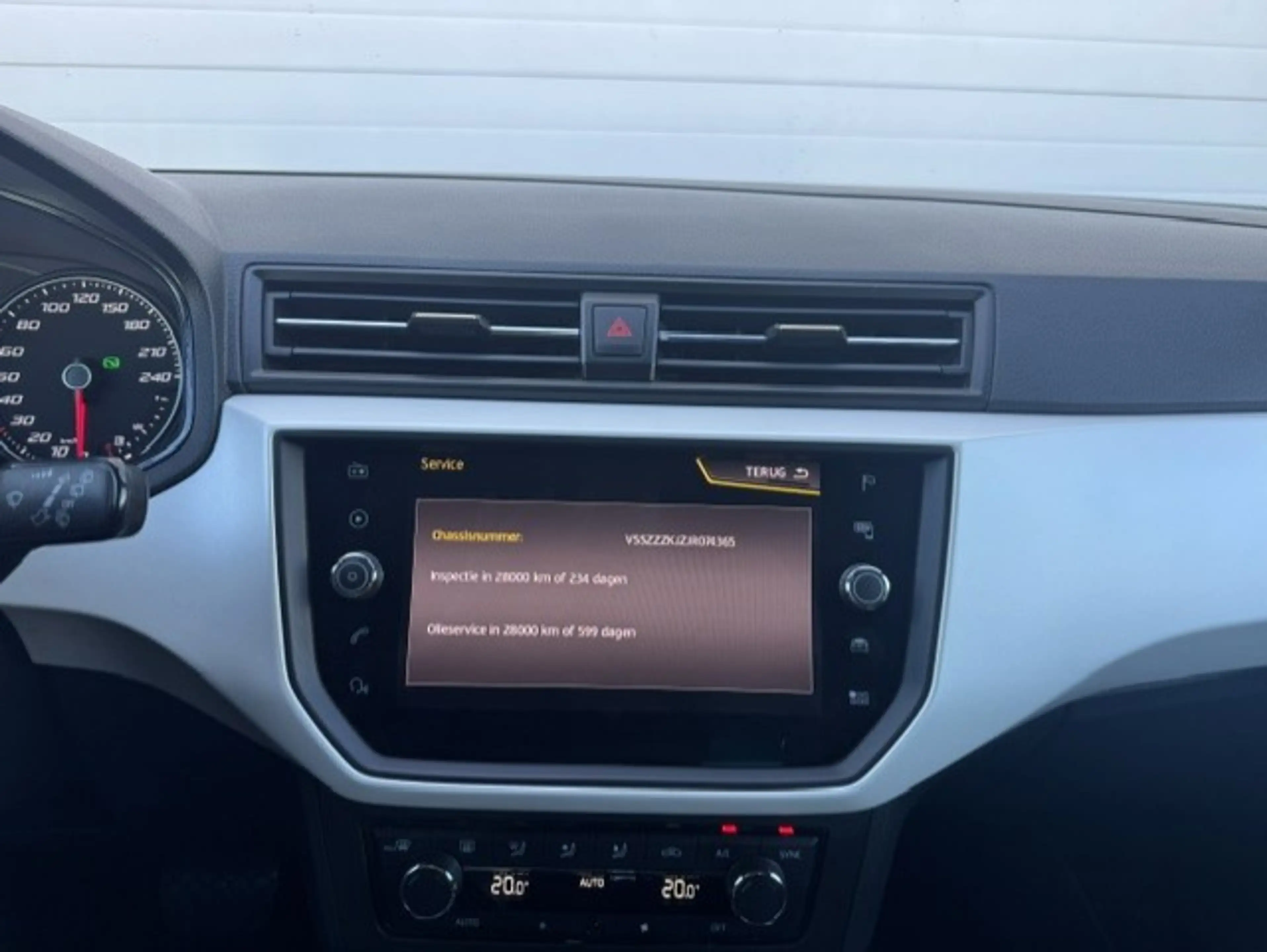 SEAT Arona 1.0 TSI Xcellence DSG -Dealer onderhouden-1e eigen — photo 25
