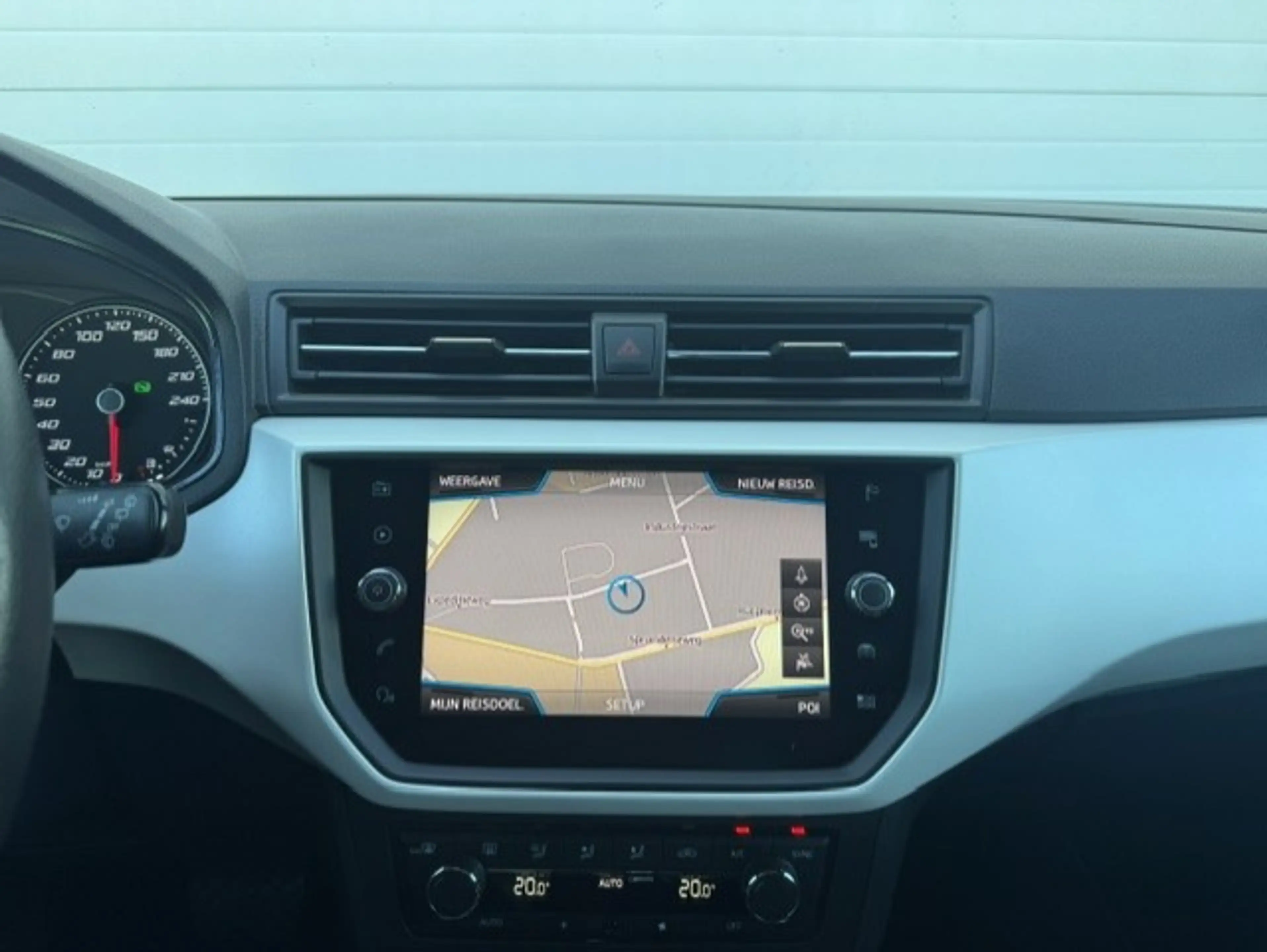 SEAT Arona 1.0 TSI Xcellence DSG -Dealer onderhouden-1e eigen — photo 17