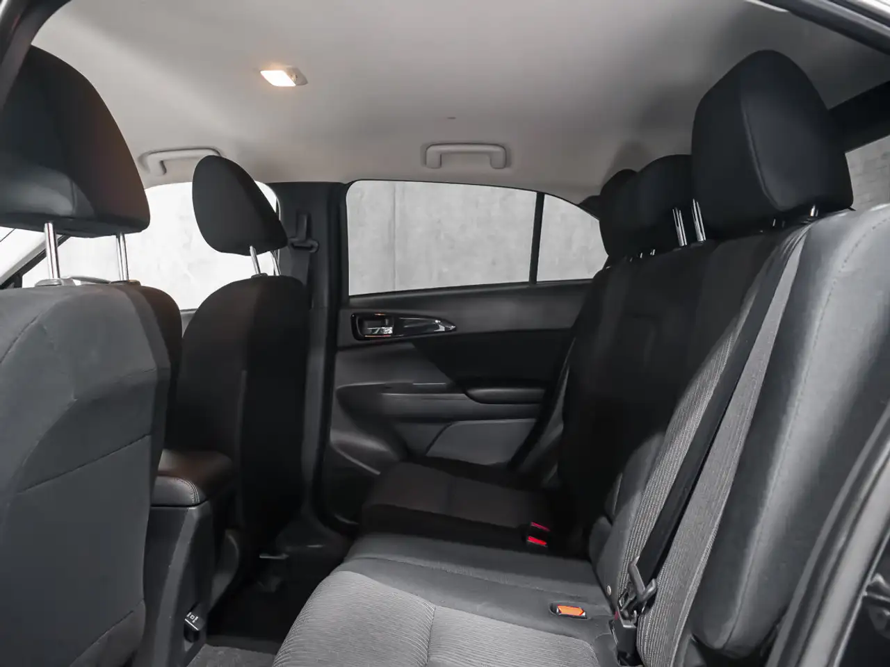 Mitsubishi Eclipse Cross снимка Mitsubishi Eclipse Cross