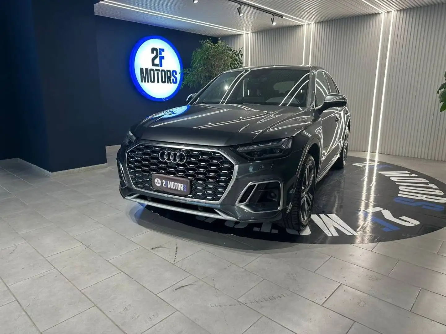 Audi Q5 40 2.0 tdi mhev 12V S line quattro s-tronic Grau - 2