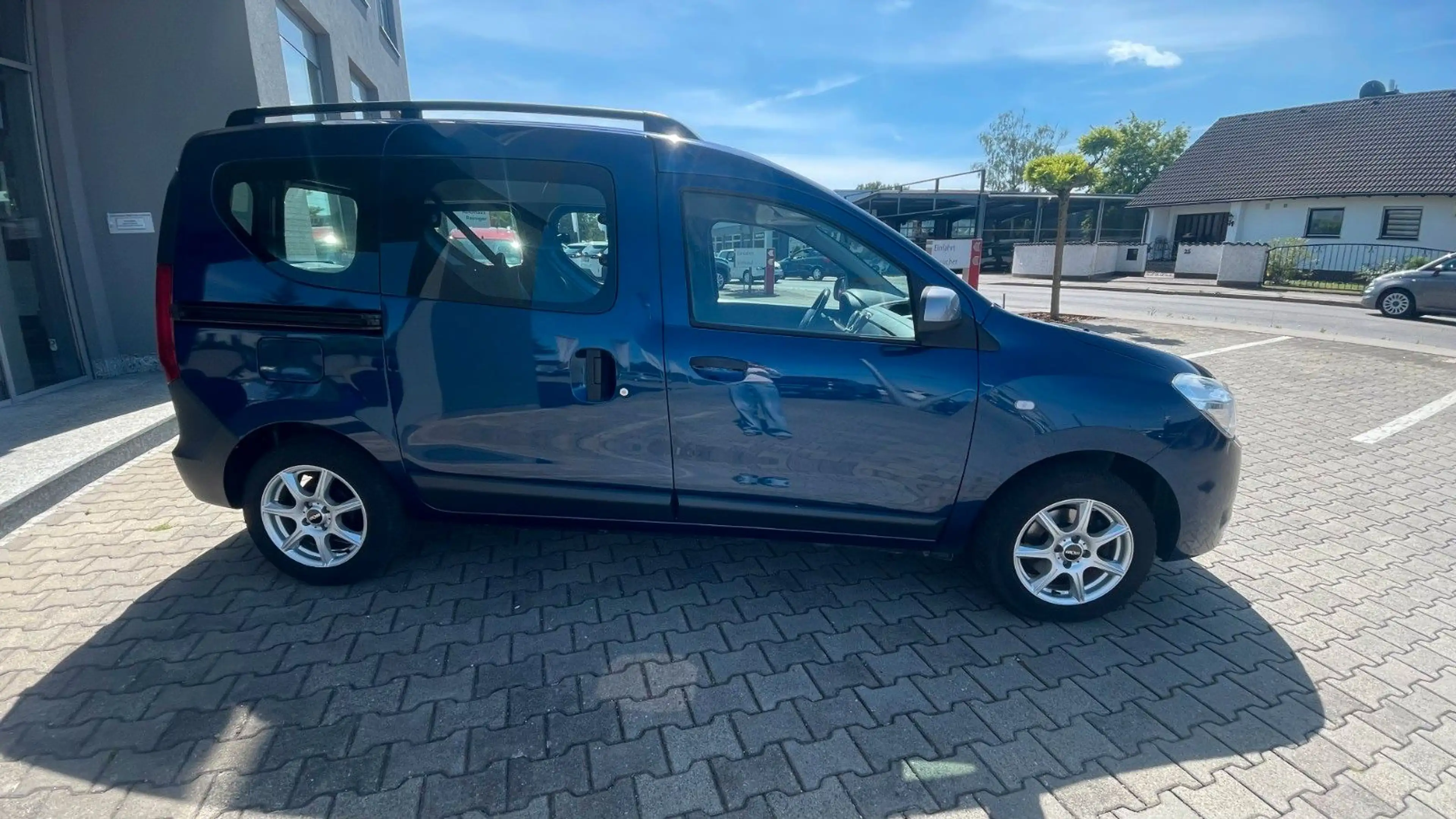 Dacia Dokker Celebration*Klima,Navi,Bluetooth,Tempomat — photo 5