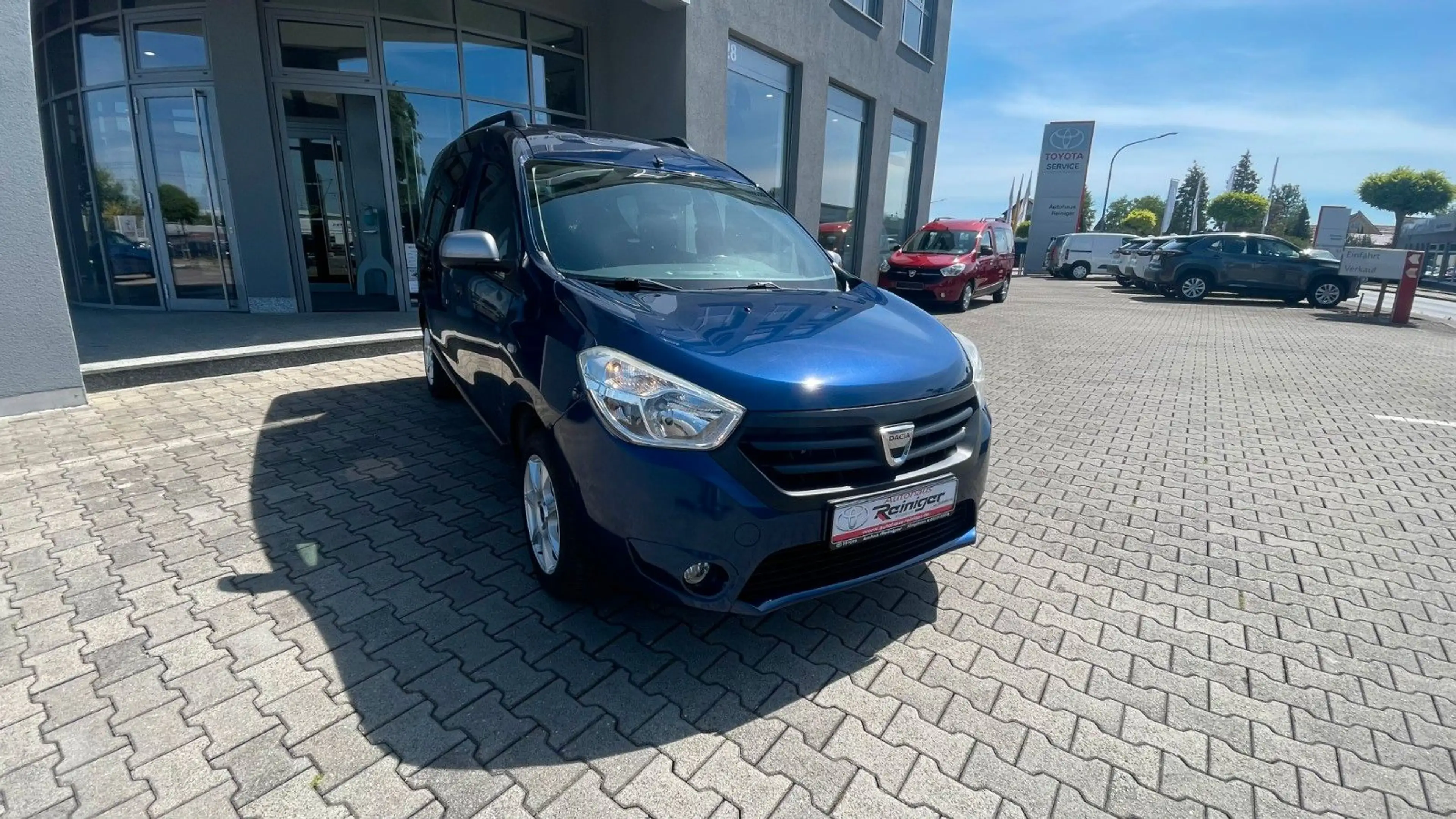 Dacia Dokker Celebration*Klima,Navi,Bluetooth,Tempomat — photo 4