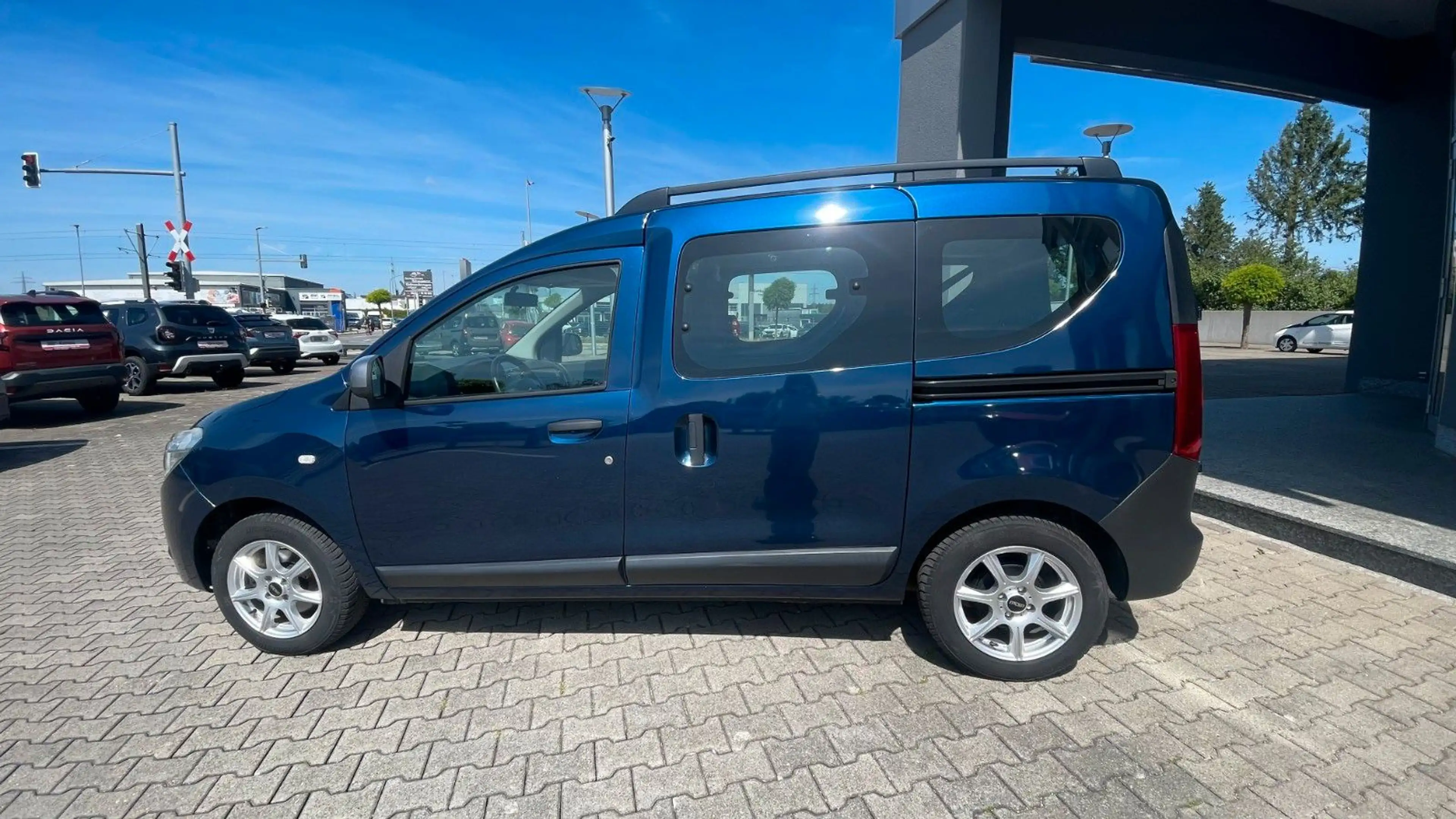 Dacia Dokker Celebration*Klima,Navi,Bluetooth,Tempomat — photo 9