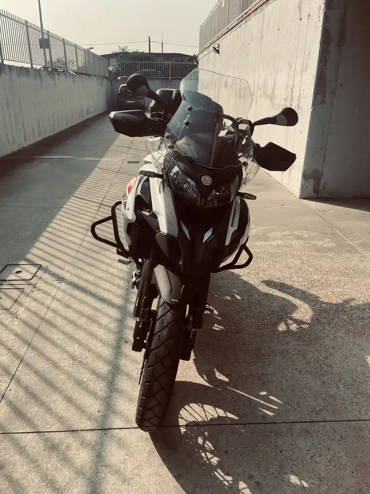 Benelli TRK 502