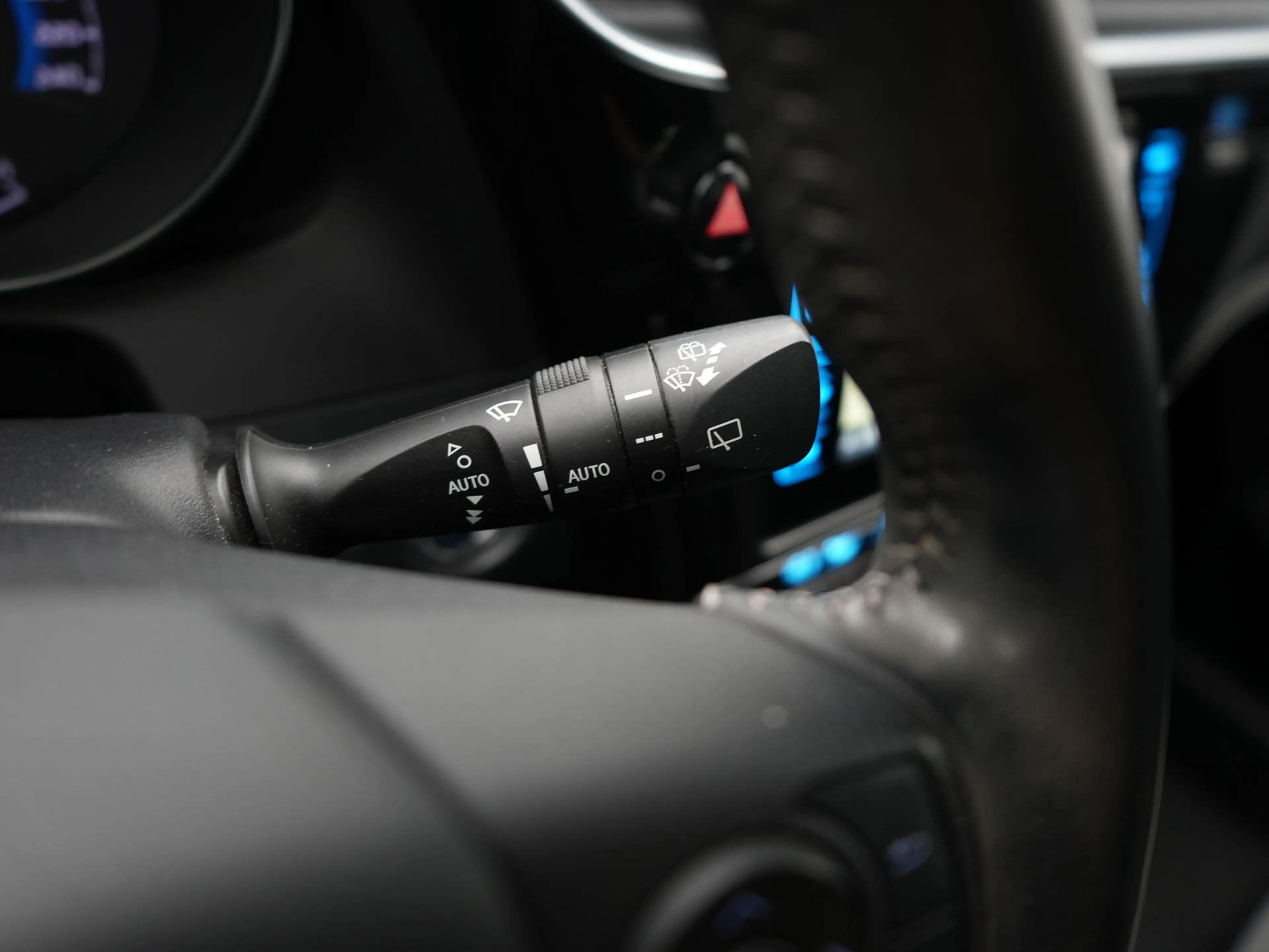 Toyota Auris 1.8 Hybrid Executive | Parkeersensoren V+A | Navig — photo 10