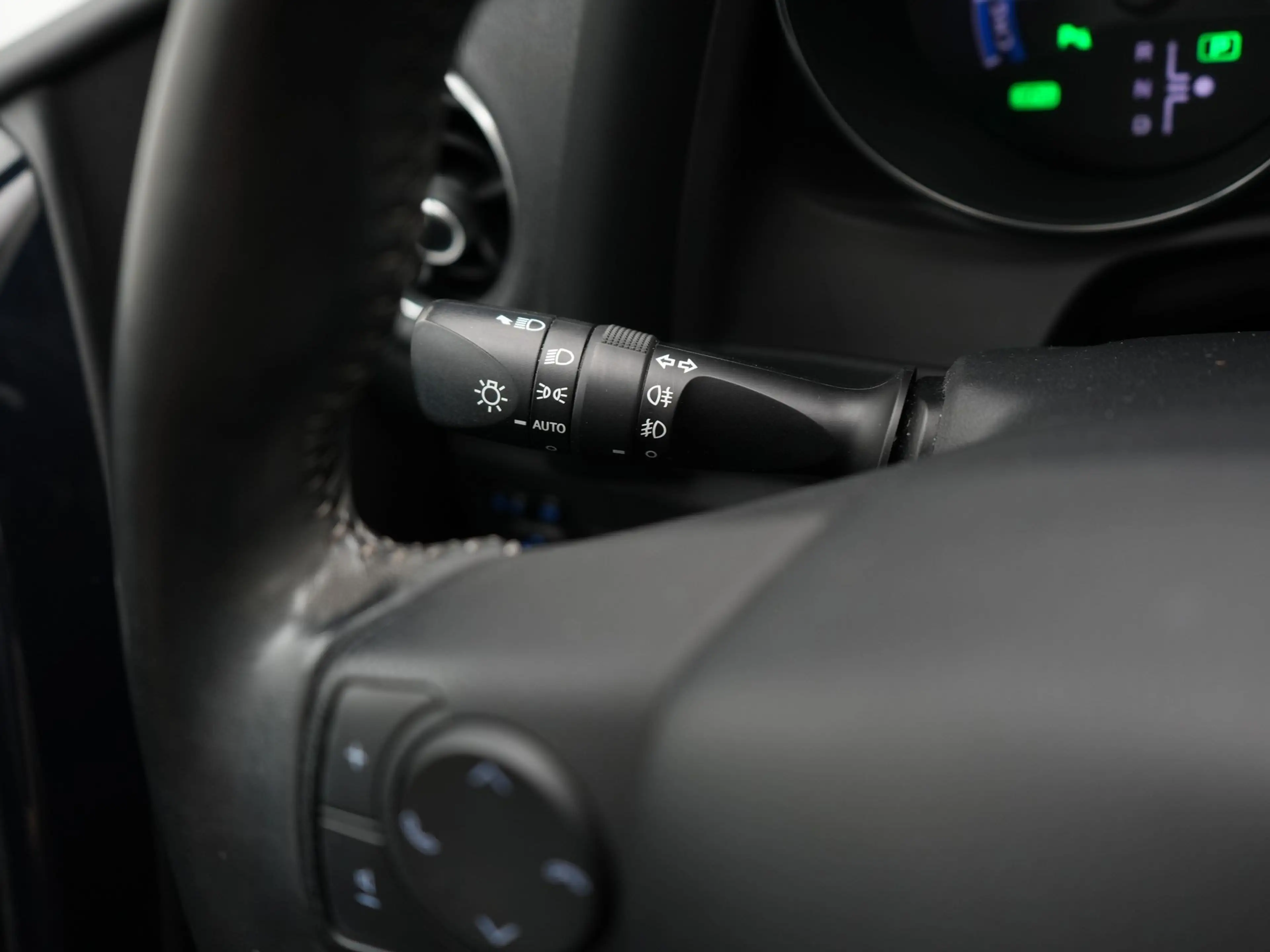 Toyota Auris 1.8 Hybrid Executive | Parkeersensoren V+A | Navig — photo 9