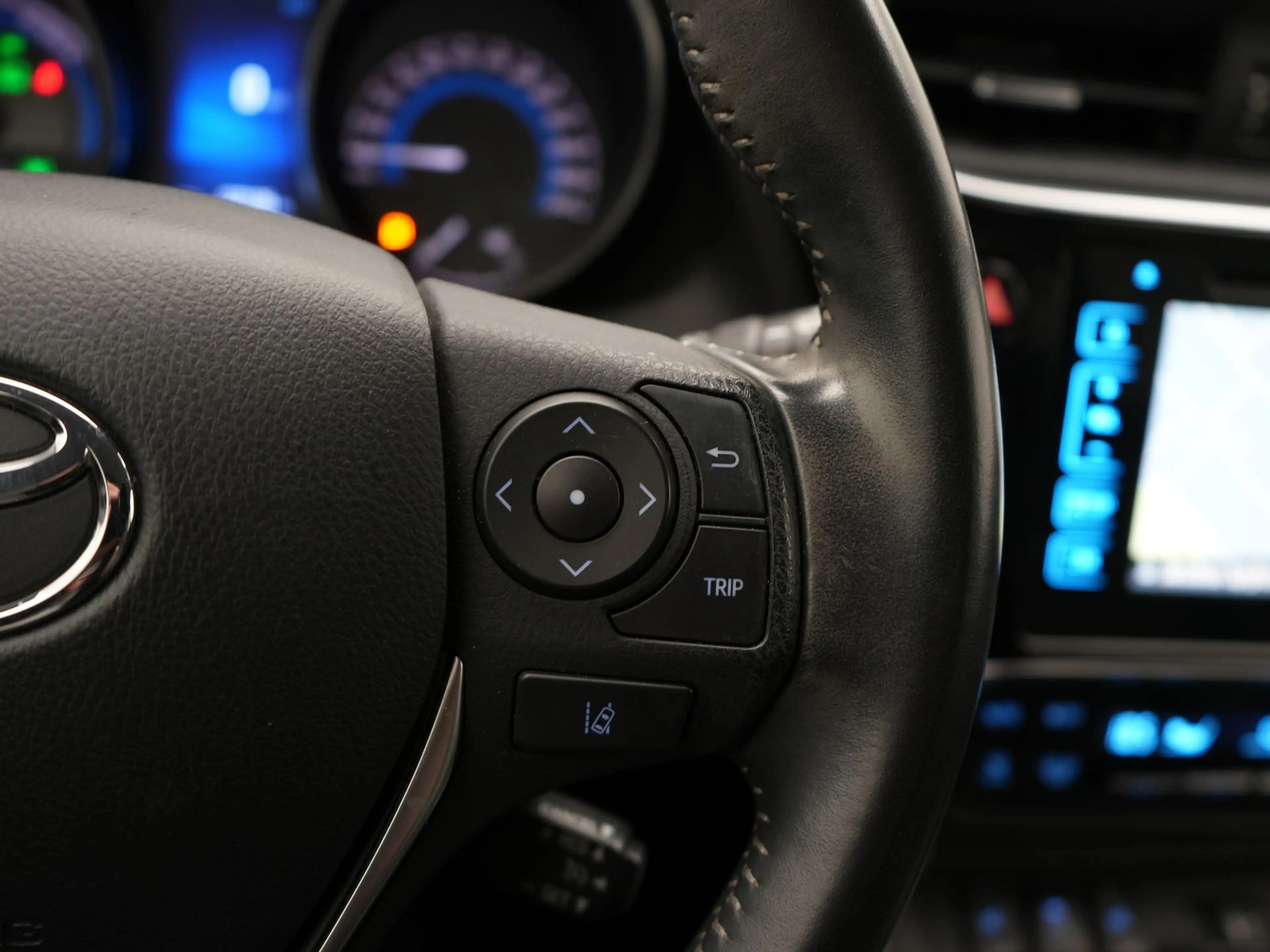 Toyota Auris 1.8 Hybrid Executive | Parkeersensoren V+A | Navig — photo 14