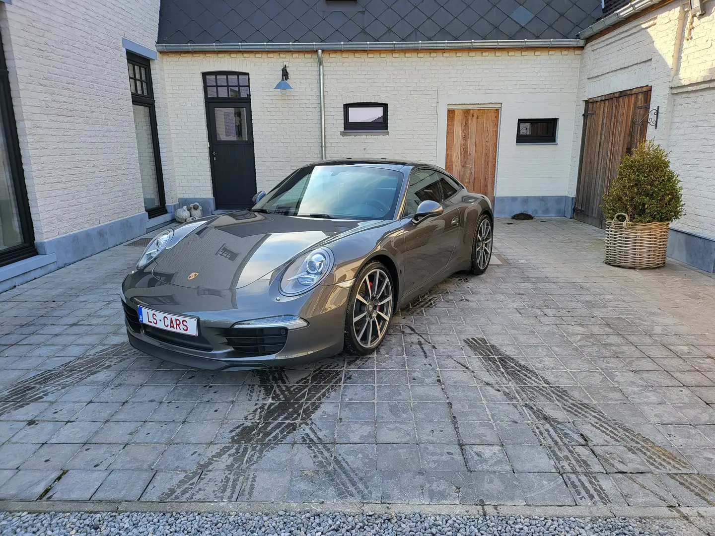 Porsche 991 911 Carrera PDK Grijs - 2