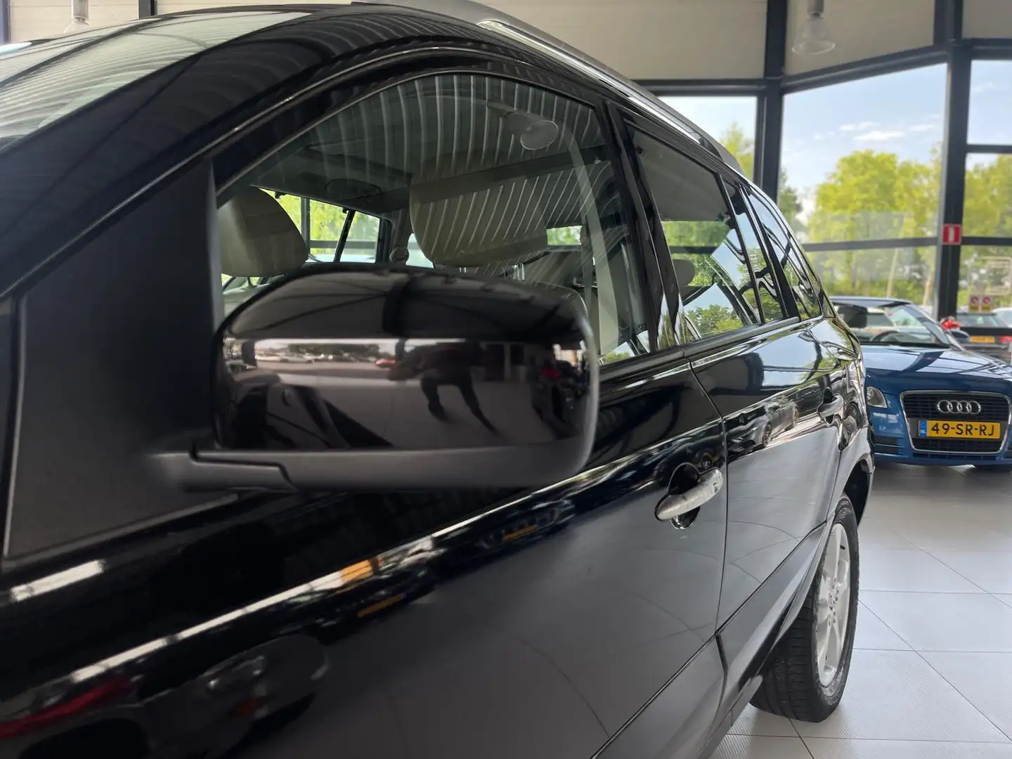 Renault Koleos 2.5 Privilège 4WD | Climate | Cruise | Start stop Zwart - 2