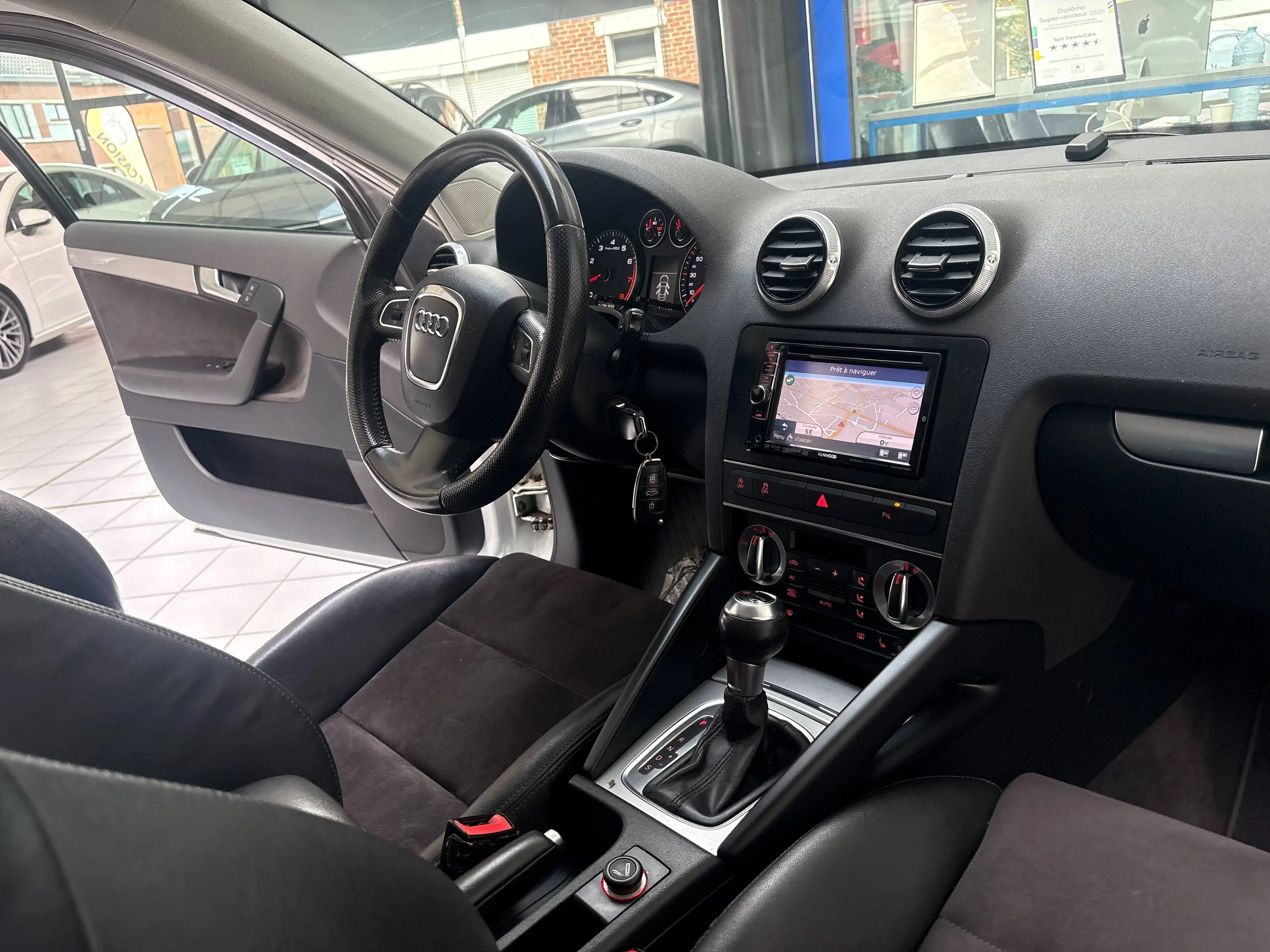 Audi A3 A3 Sportback 1.4 TFSI *XENON * CUIR * GPS * PDC * JANTES * — photo 13