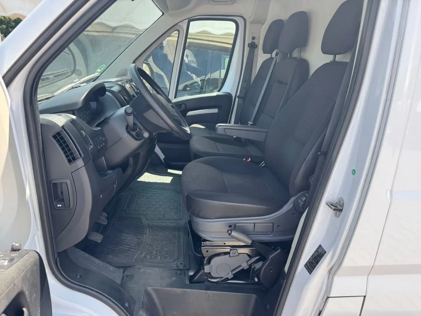 Peugeot Boxer Kasten 335 L2H2 Premium Kamera NAVi Blanc - 2