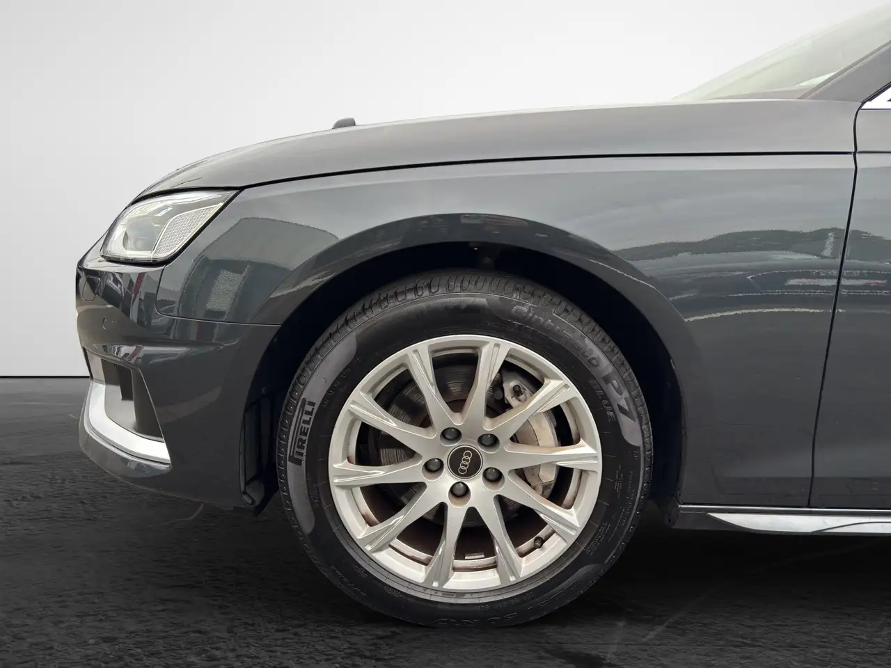 Audi A4 Avant 40 TFSI S tronic advanced 6