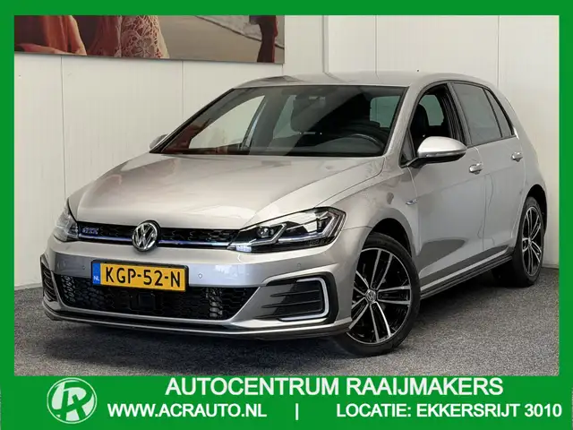 Volkswagen Golf GTE 1.4 eHYBRID (SOH 90%) NAVIGATIE ADAPTIVE CRUISE CO