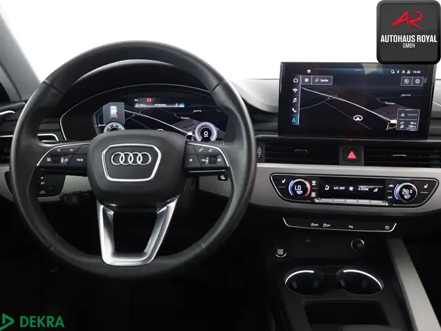 Audi A4 view 14