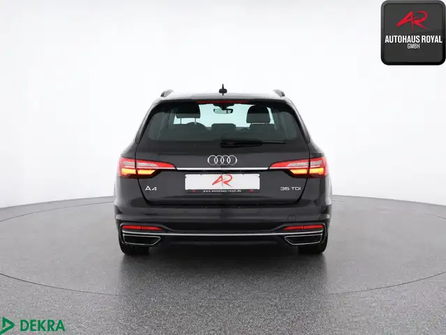 Audi A4 view 4