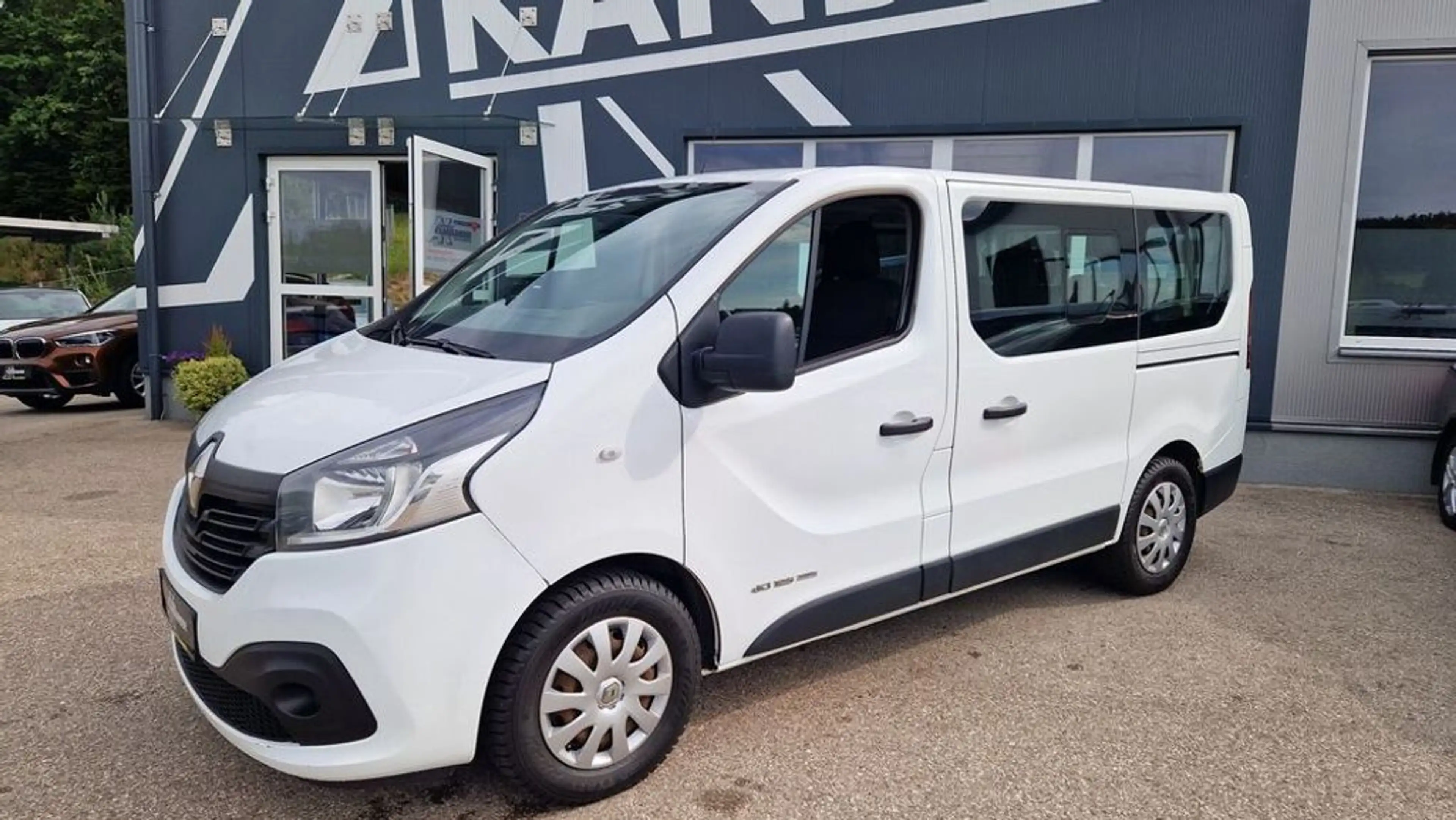 Renault Trafic L1H1 2,9t Expression ''9-Sitzer'' — photo 2