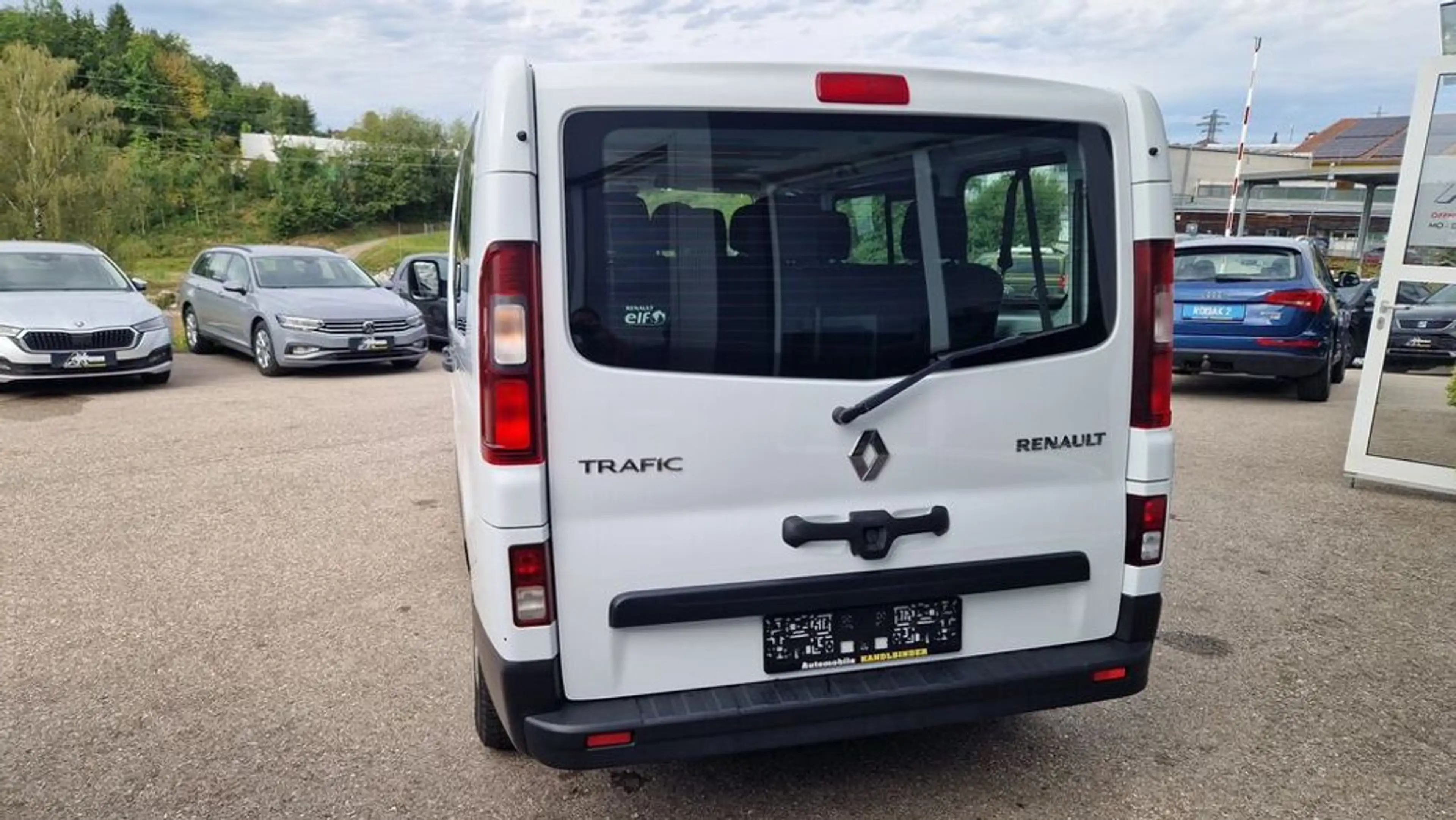 Renault Trafic L1H1 2,9t Expression ''9-Sitzer'' — photo 4