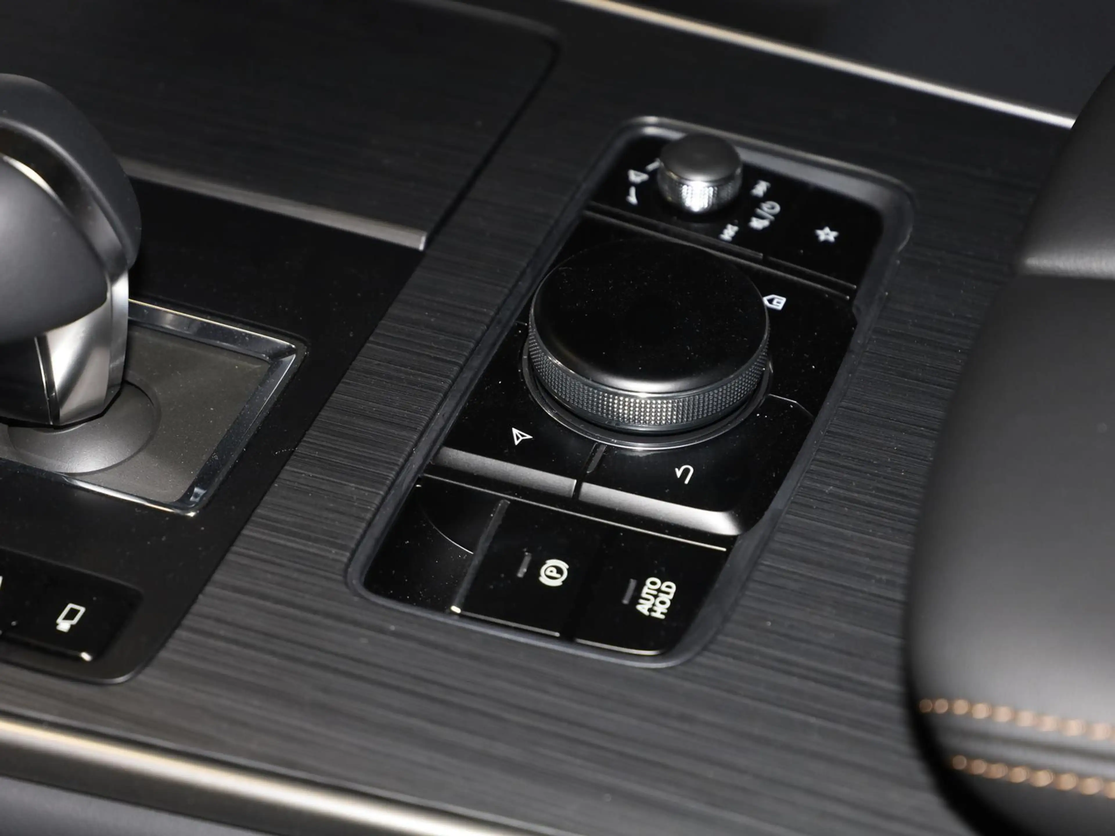 Mazda CX-80 3.3D 254ps 8AT AWD Homura Plus — photo 15