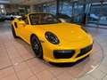 Porsche 991 .2 Turbo S Cabriolet Gelb - thumbnail 1