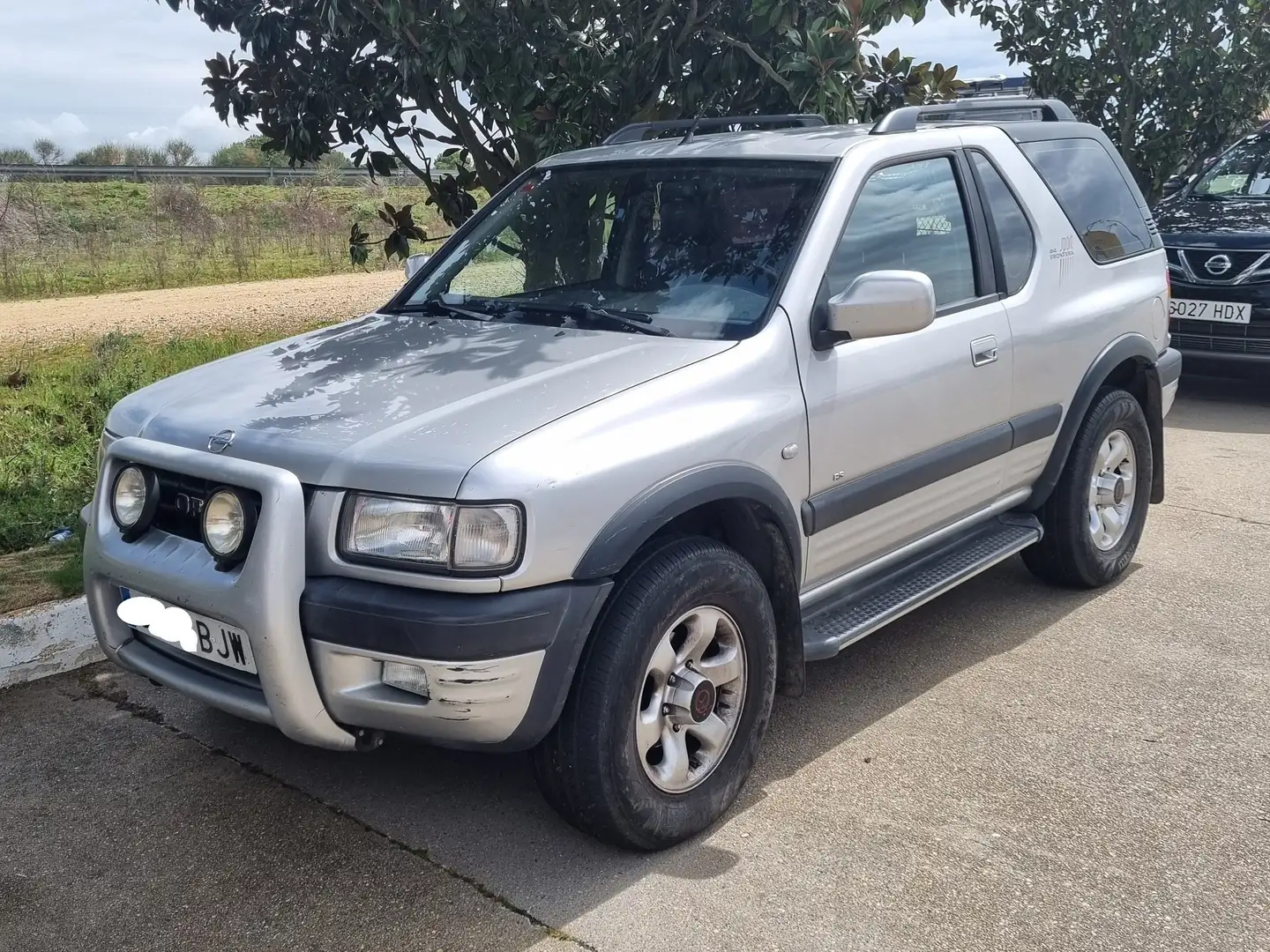 Opel Frontera Frontera 2.2DTI Sport Srebrny - 2