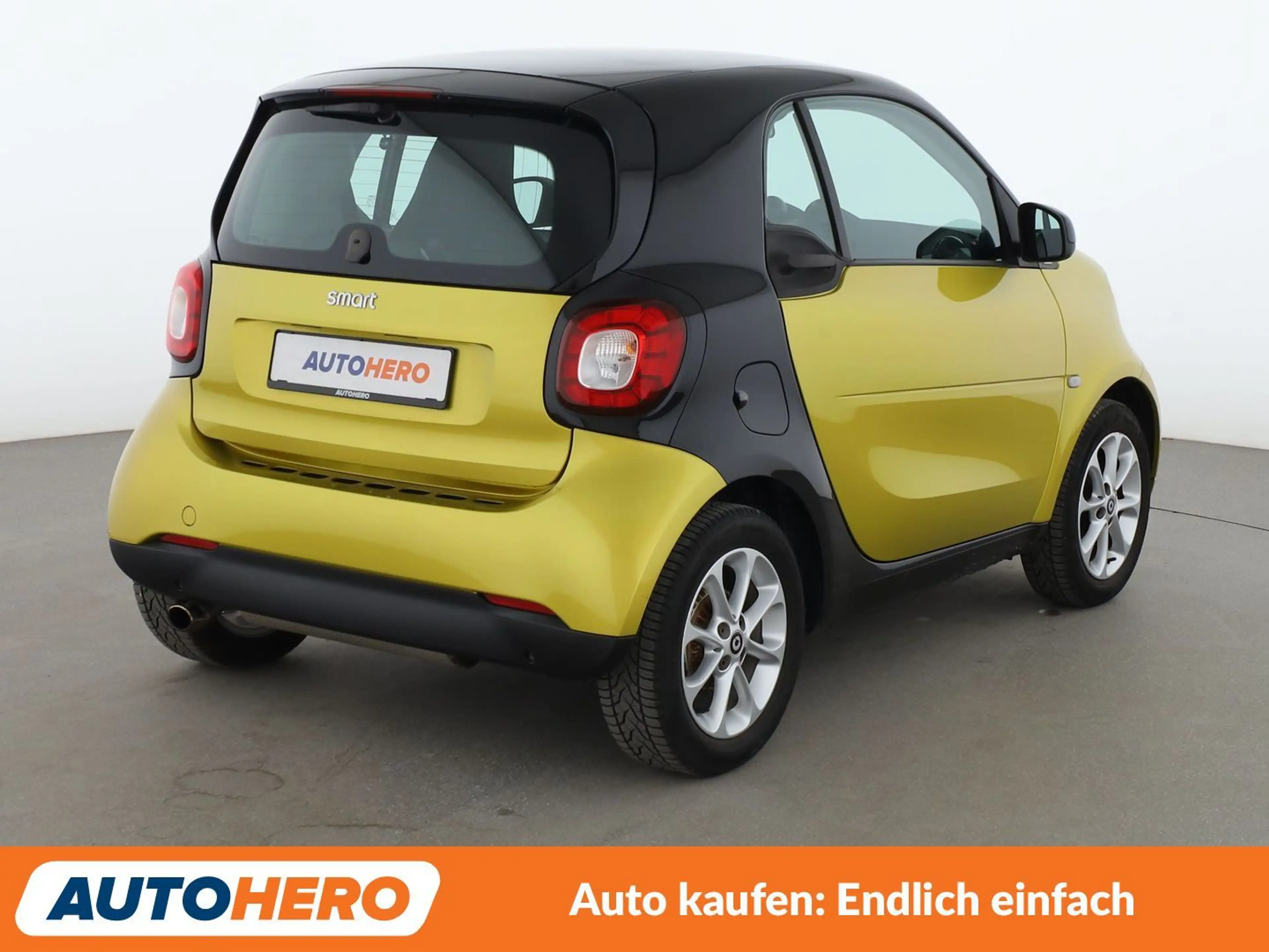 smart forTwo 1.0 passion*NAVI*SHZ*PANO*KLIMA*TEMPO* — photo 6