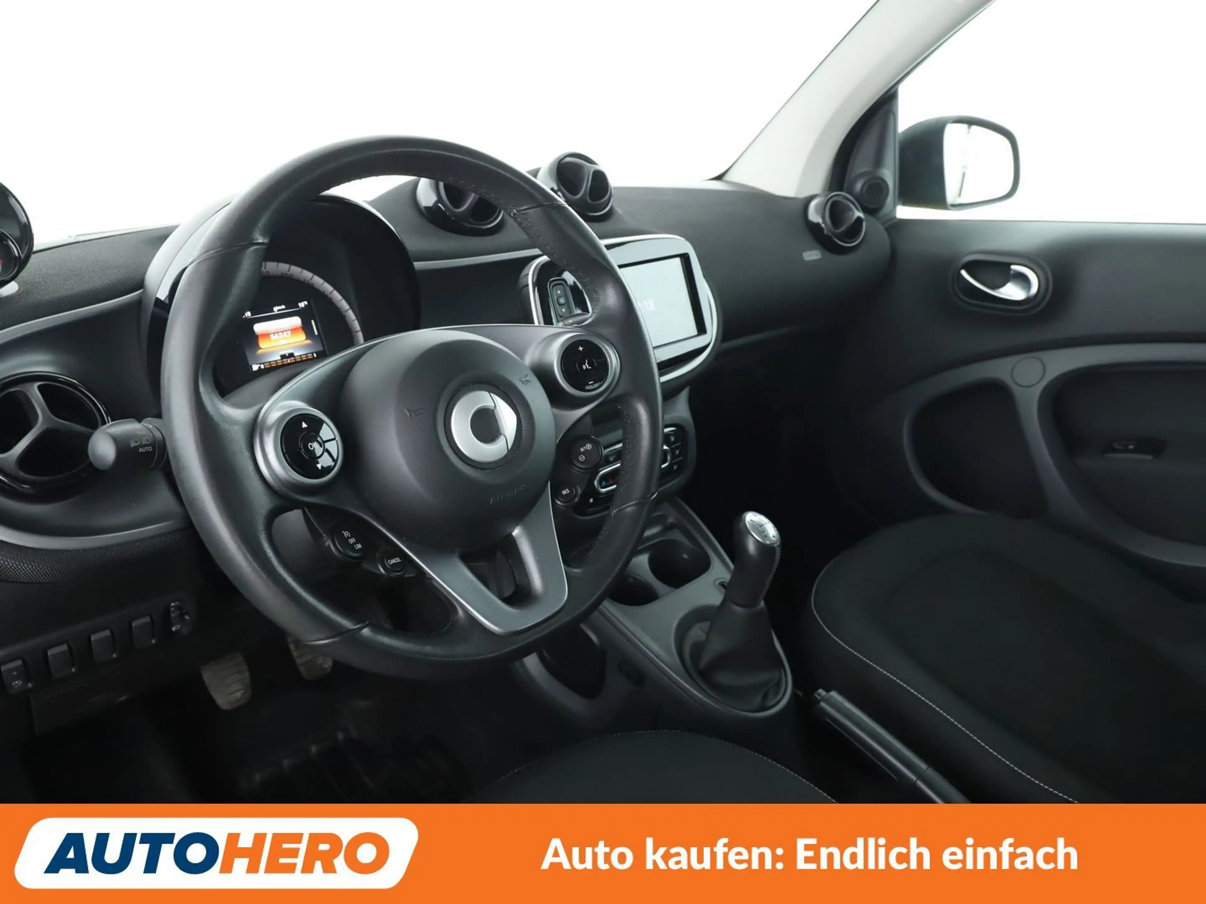 smart forTwo 1.0 passion*NAVI*SHZ*PANO*KLIMA*TEMPO* — photo 11