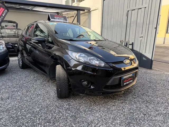 Ford Fiesta view 2