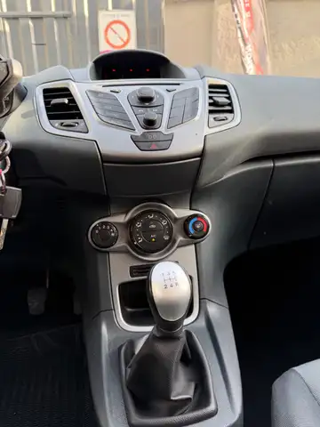 Ford Fiesta view 8