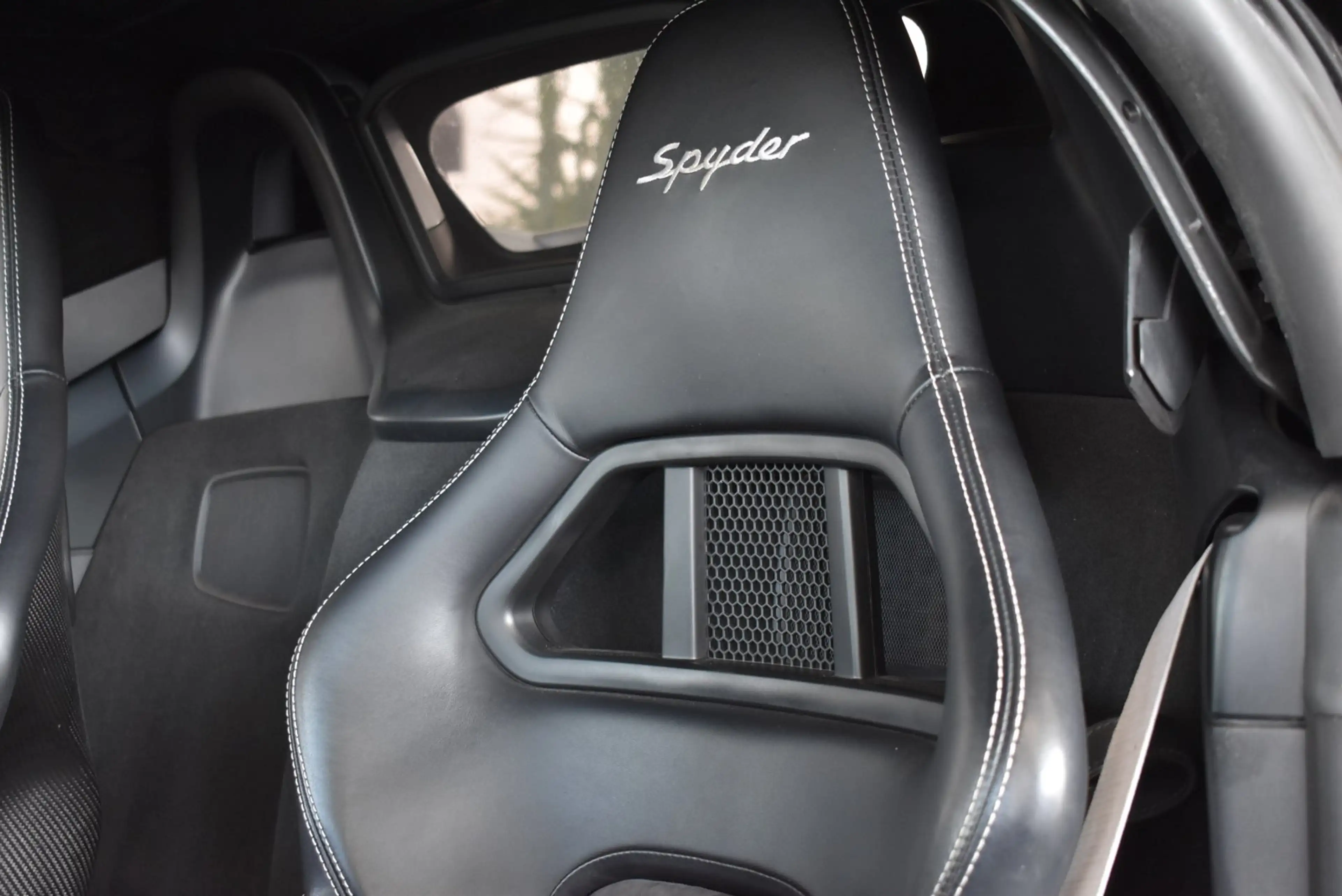 Porsche Boxster Spyder Navi Kamera Deutsches Fahrzeug — photo 11