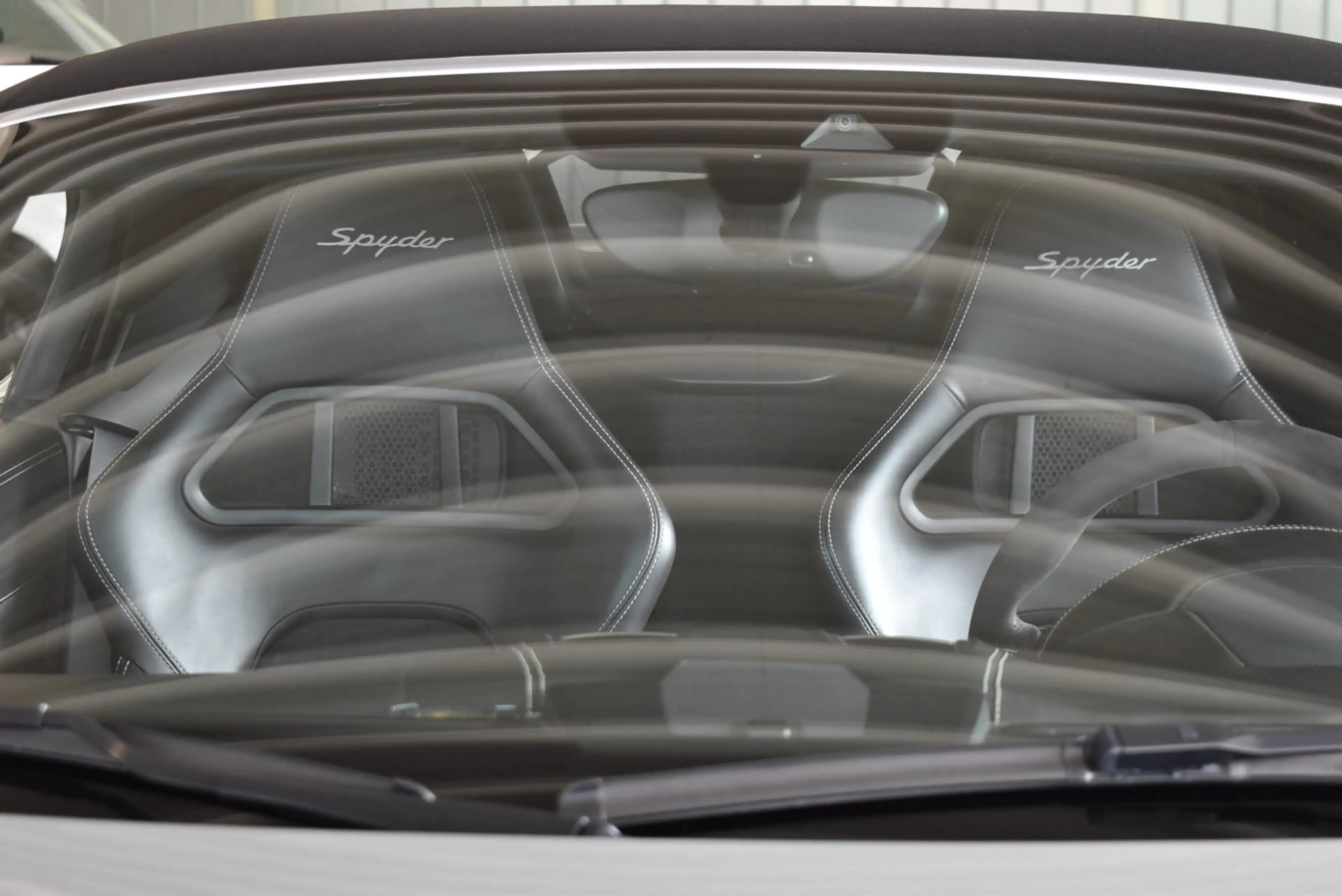 Porsche Boxster Spyder Navi Kamera Deutsches Fahrzeug — photo 15