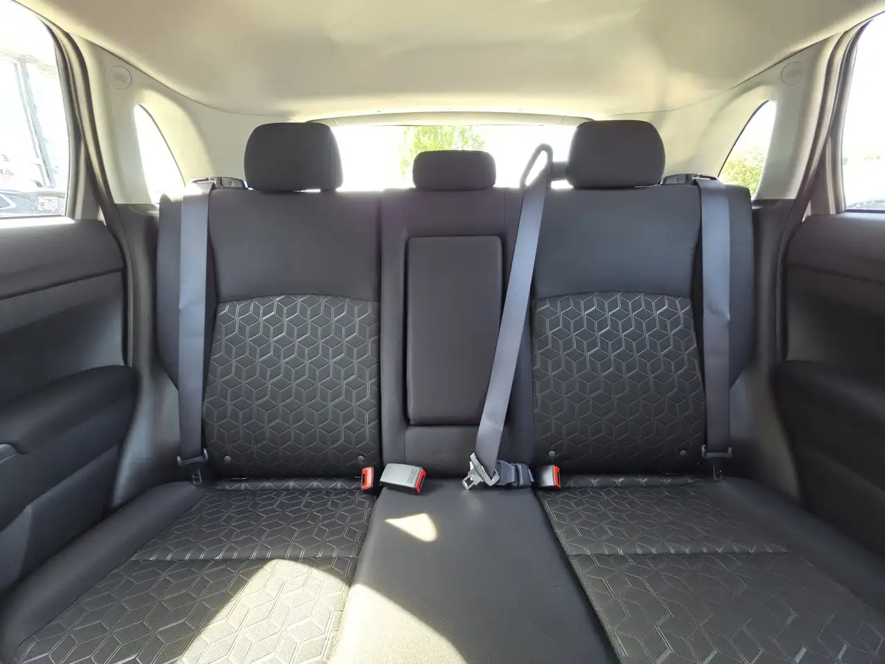 Mitsubishi RVR снимка Mitsubishi RVR