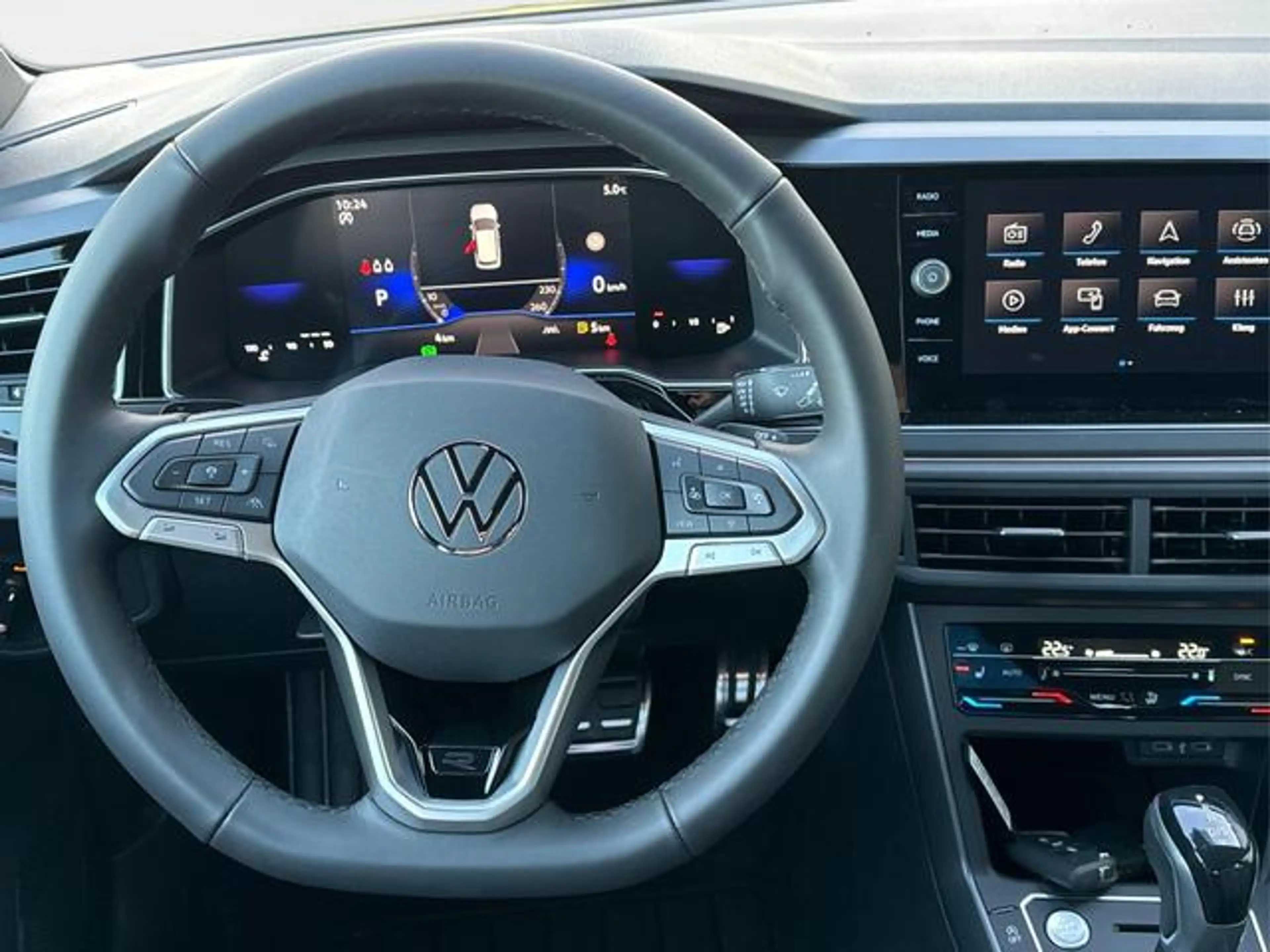 Volkswagen Taigo R-Line MATRIX+Keyless+KAMERA+18""ALU+ACC... — photo 8