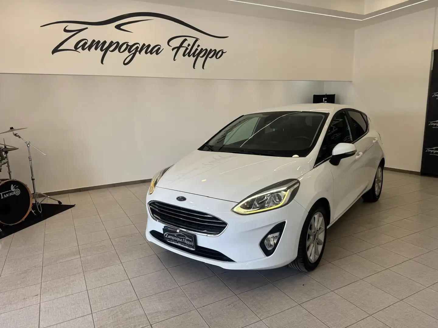 Ford Fiesta 1.1 85 CV 5 porte Titanium Bianco - 1