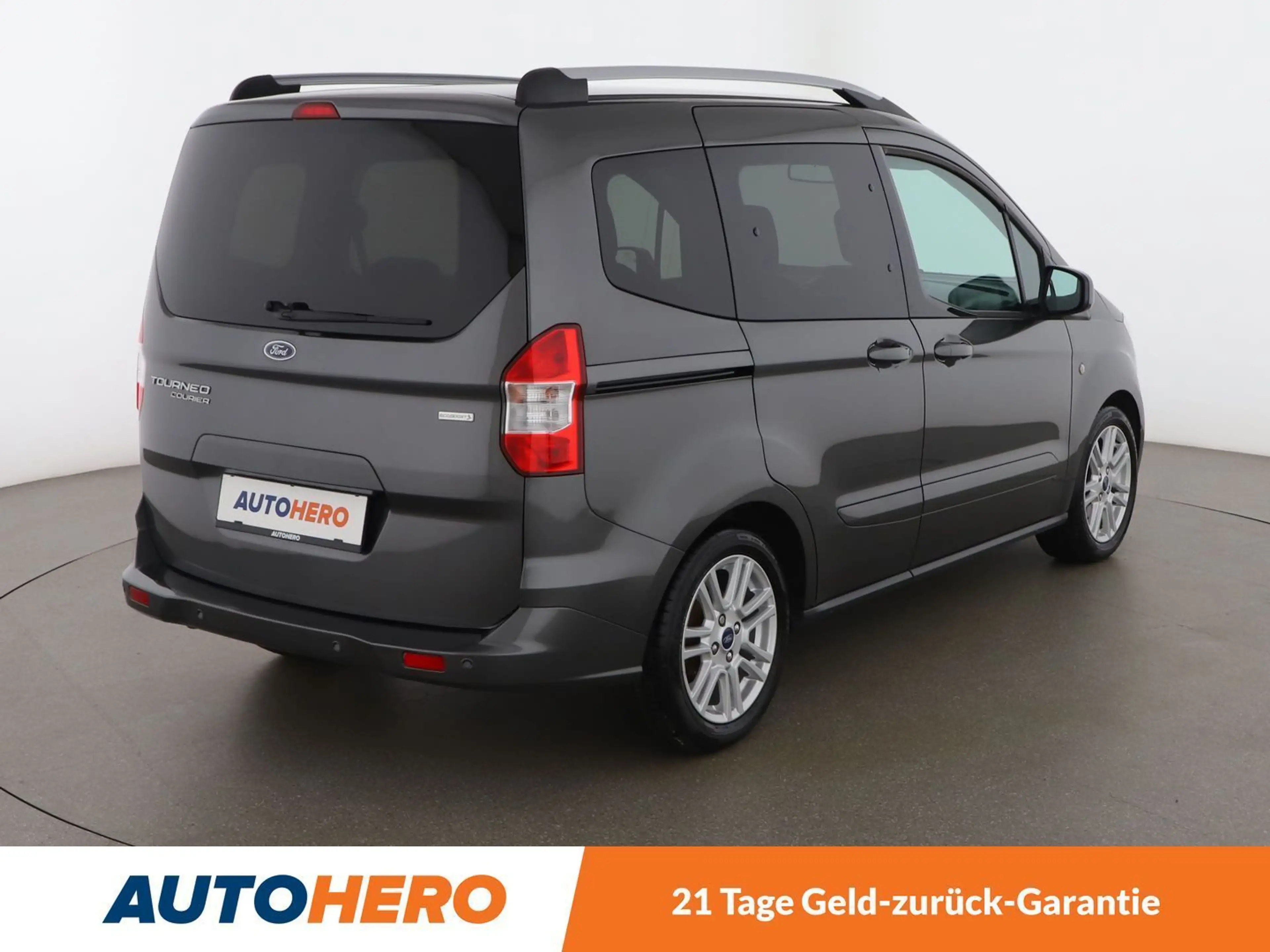 Ford Tourneo 1.0 EcoBoost Titanium *TEMPO*NAVI*SHZ*KLIMA*BT* — photo 6