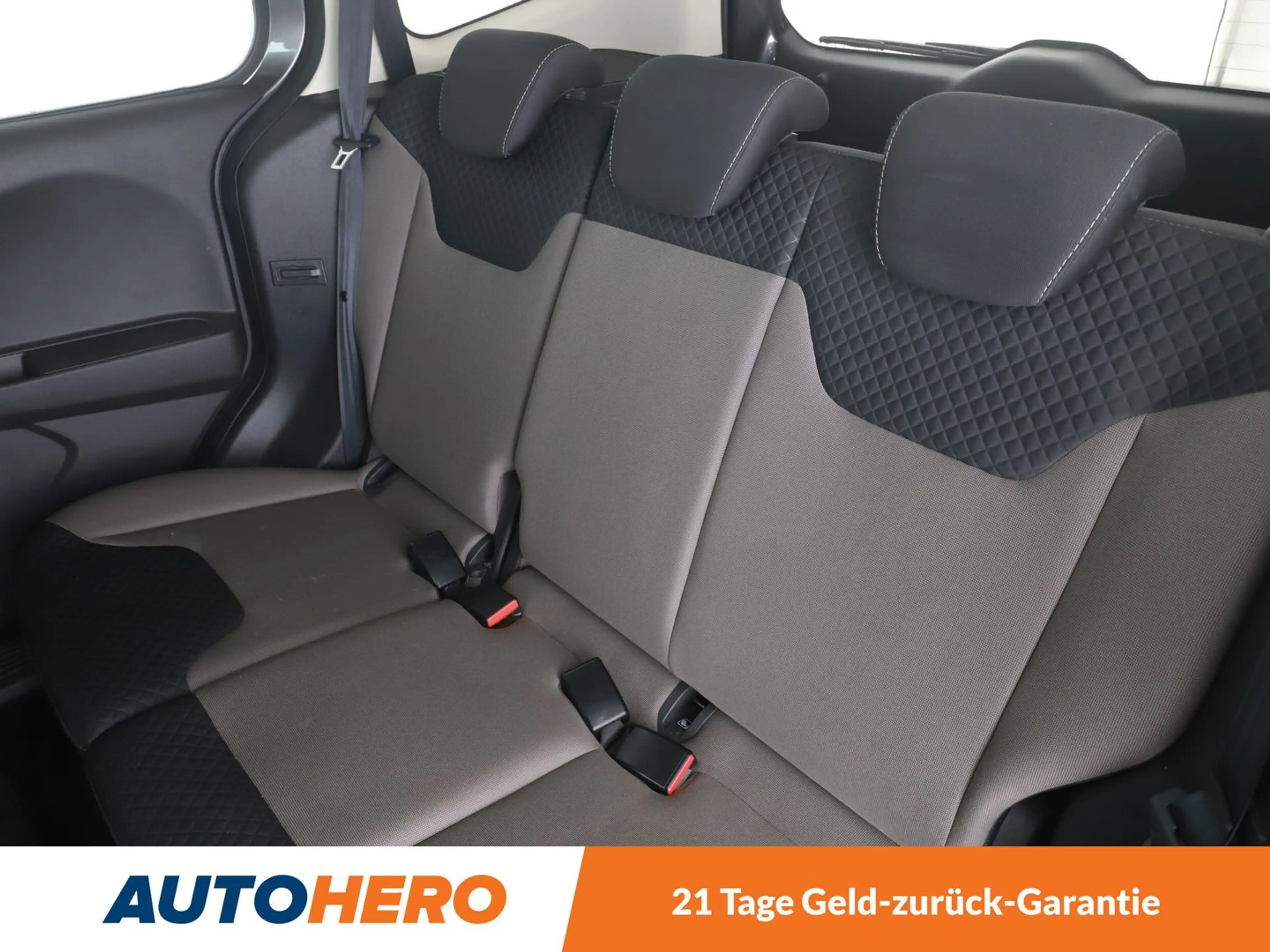 Ford Tourneo 1.0 EcoBoost Titanium *TEMPO*NAVI*SHZ*KLIMA*BT* — photo 14