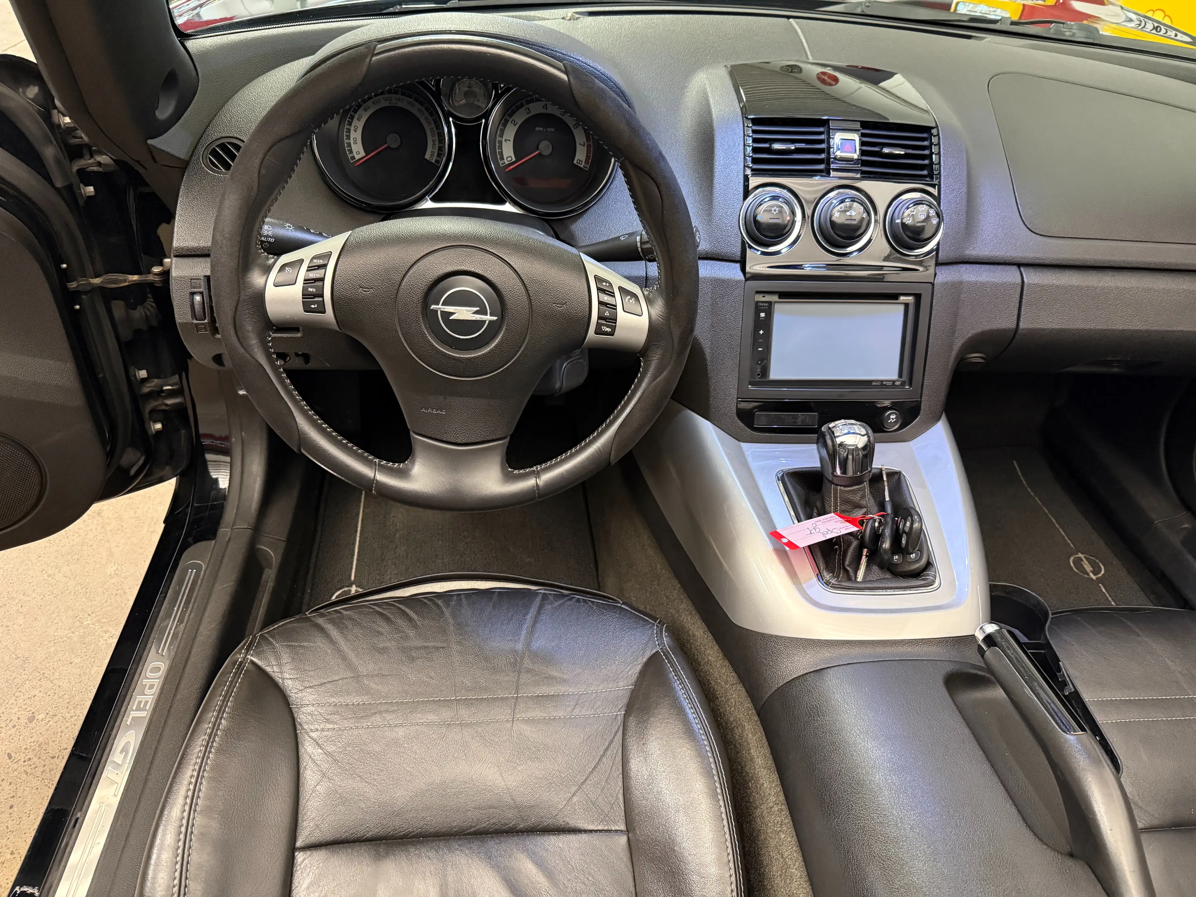Opel GT GT — photo 7