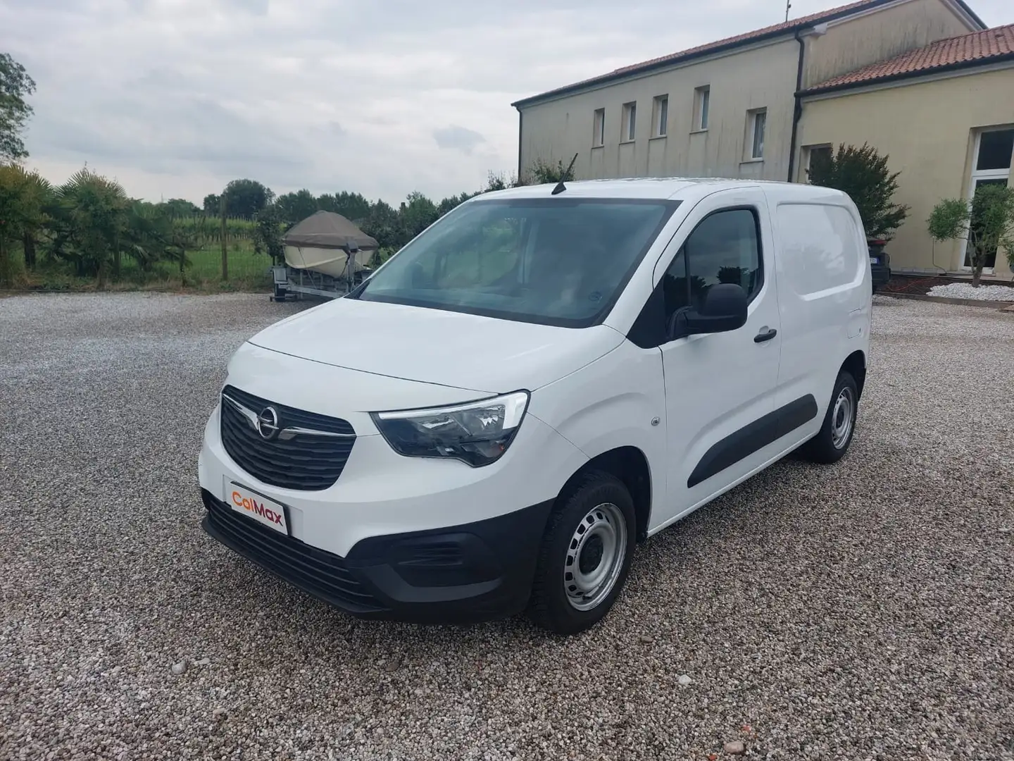 Opel Combo 1.5 DIESEL 100CV L1H1 650 KG N. 2 POSTI Wit - 1