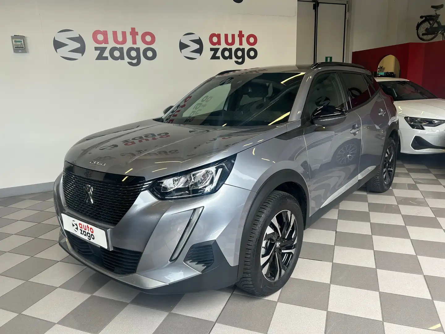 Peugeot 2008 2008 1.2 puretech Allure Pack S&stop Argento - 1