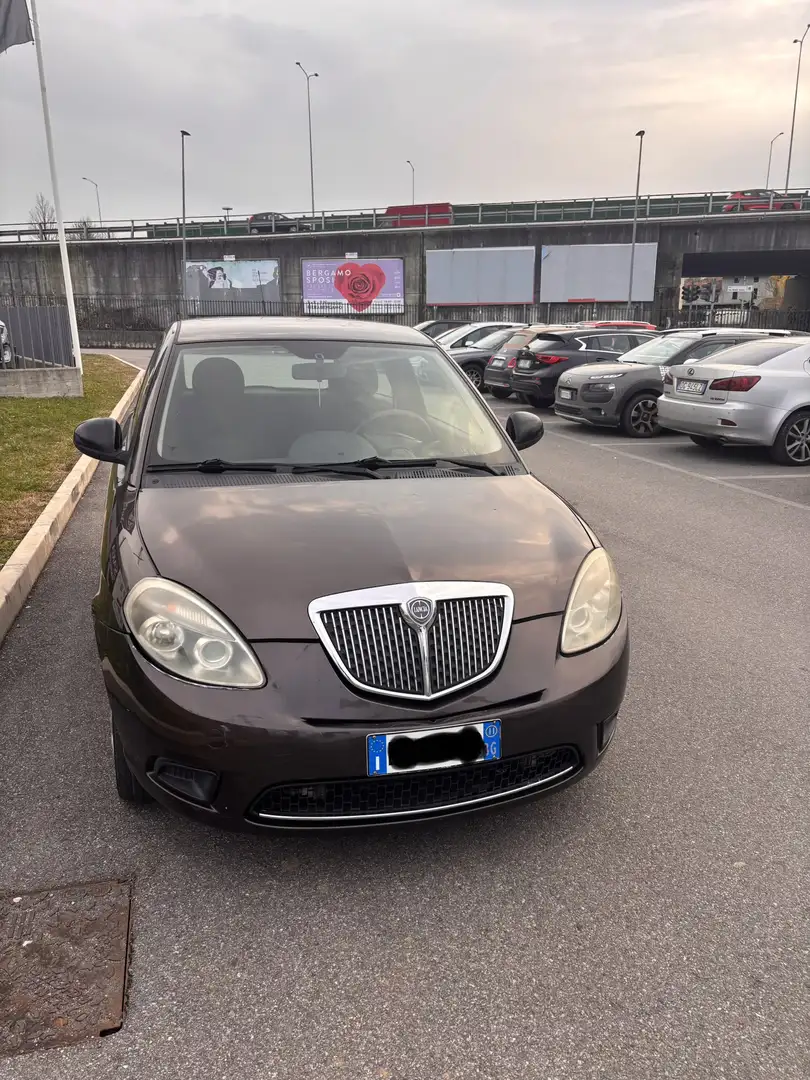 Lancia Ypsilon 1.2 8v Diva 69cv - 2