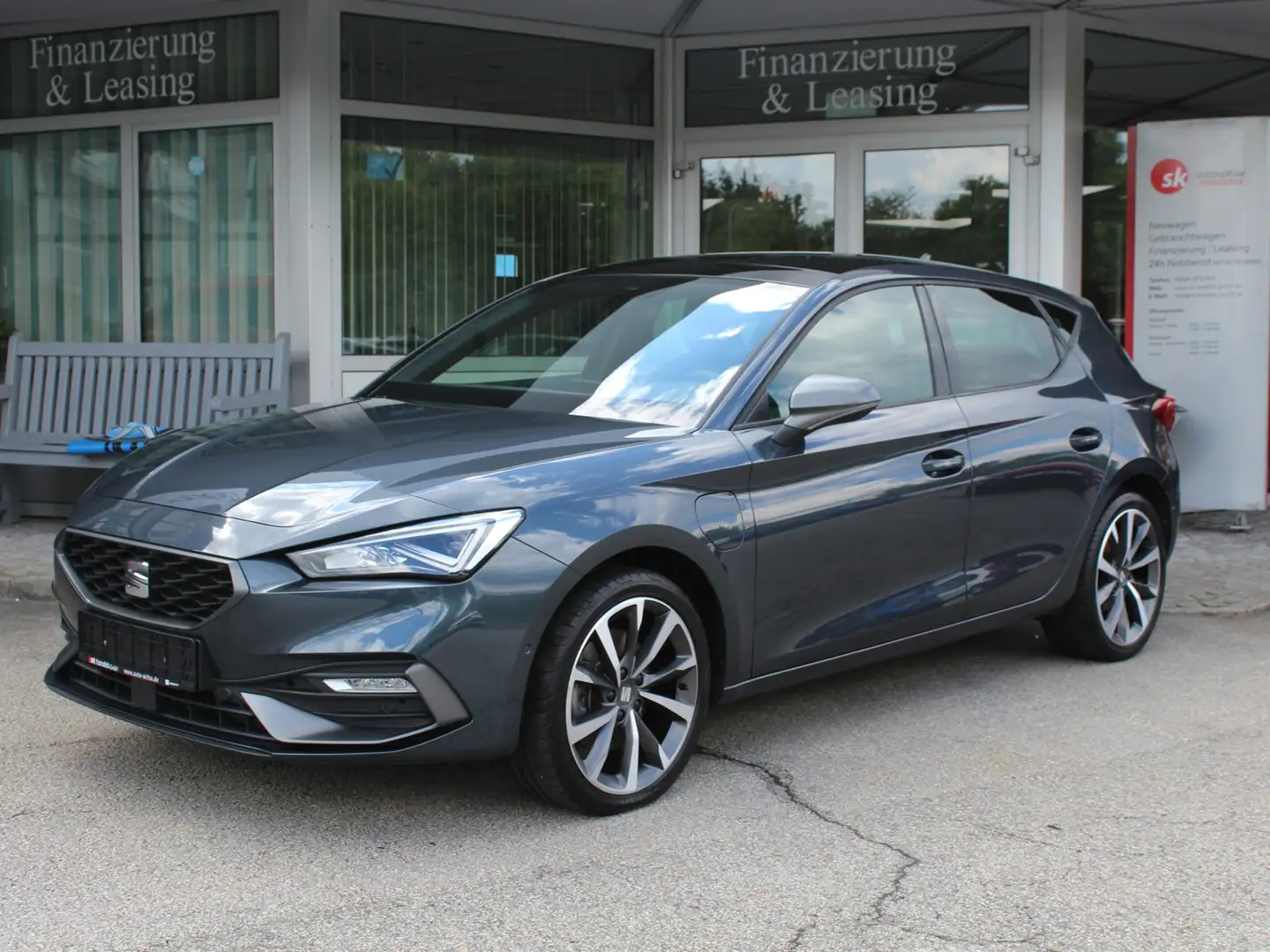 SEAT Leon 1.4 FR e-HYBRID 18",Pano,Paket XL Grau - 1